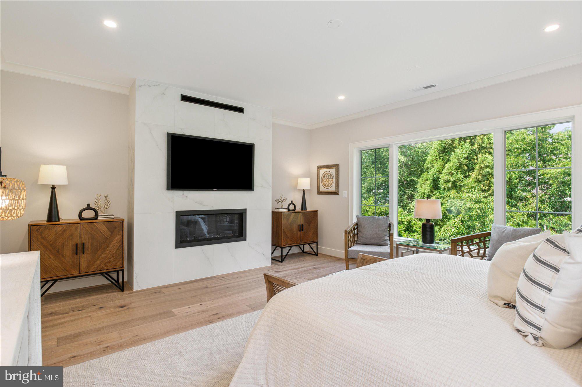 LYON PARK - Residential