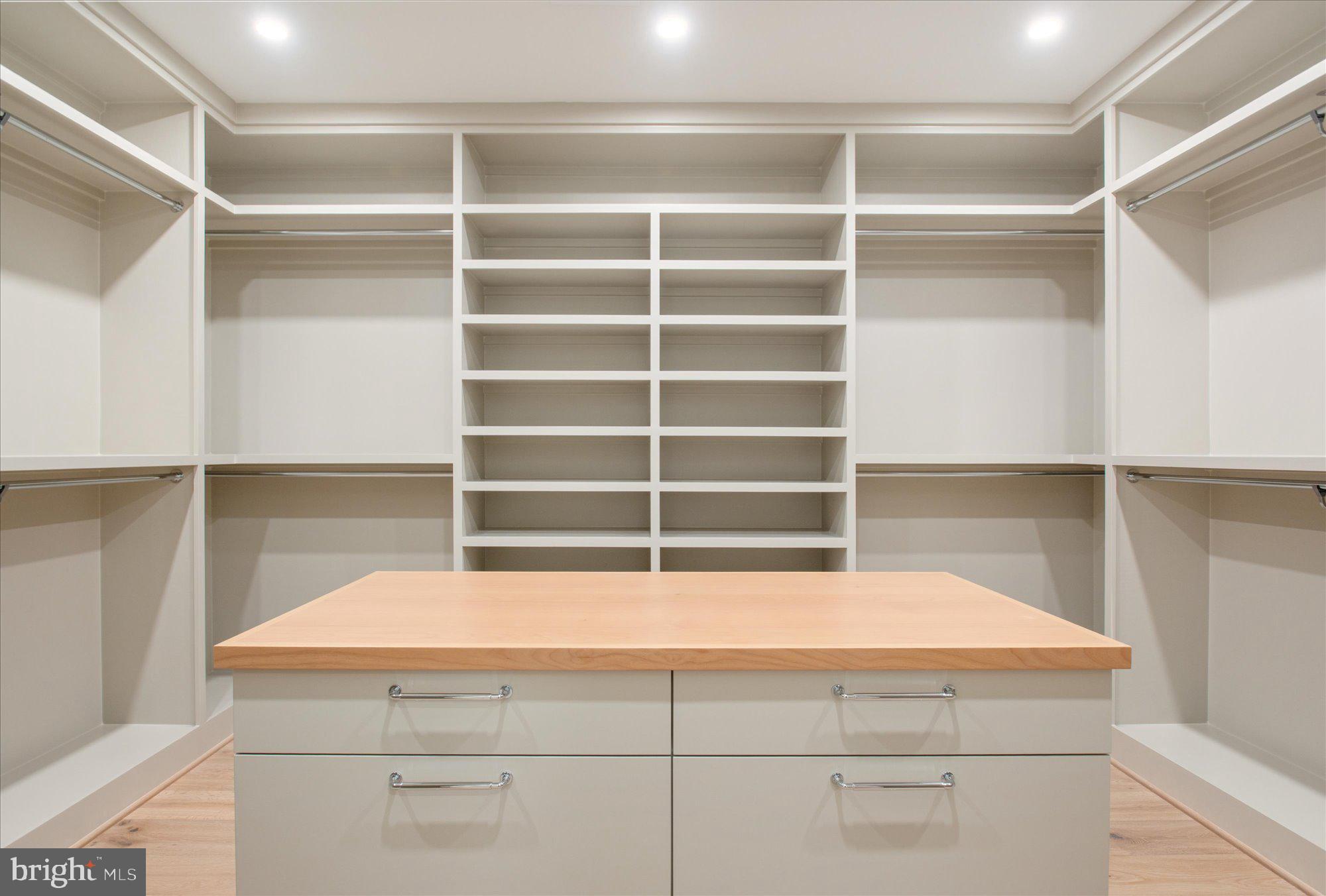 LYON PARK - Residential