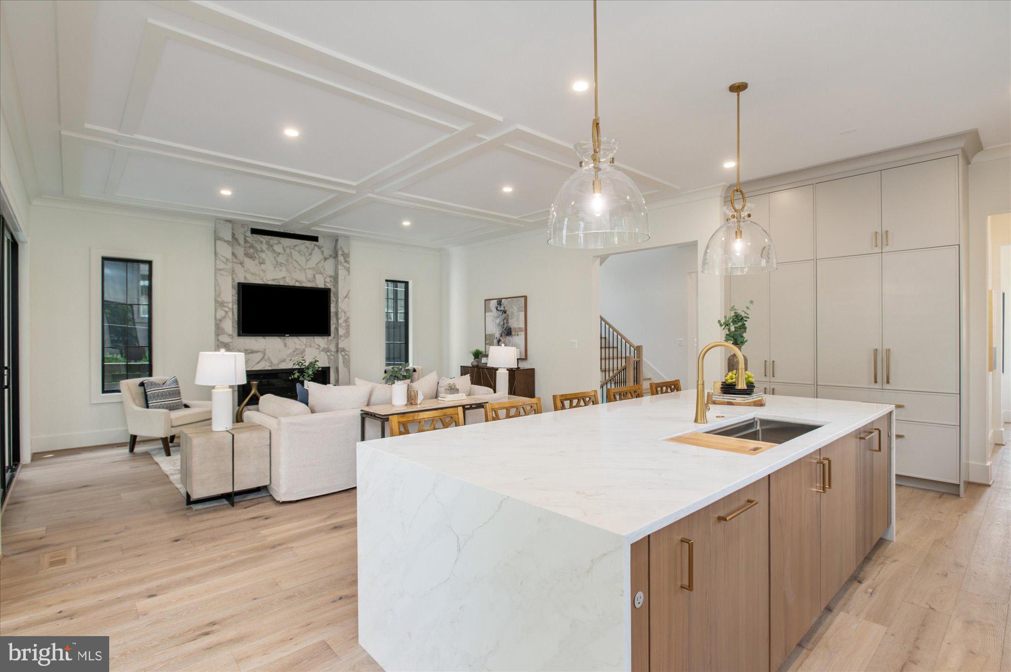 LYON PARK - Residential