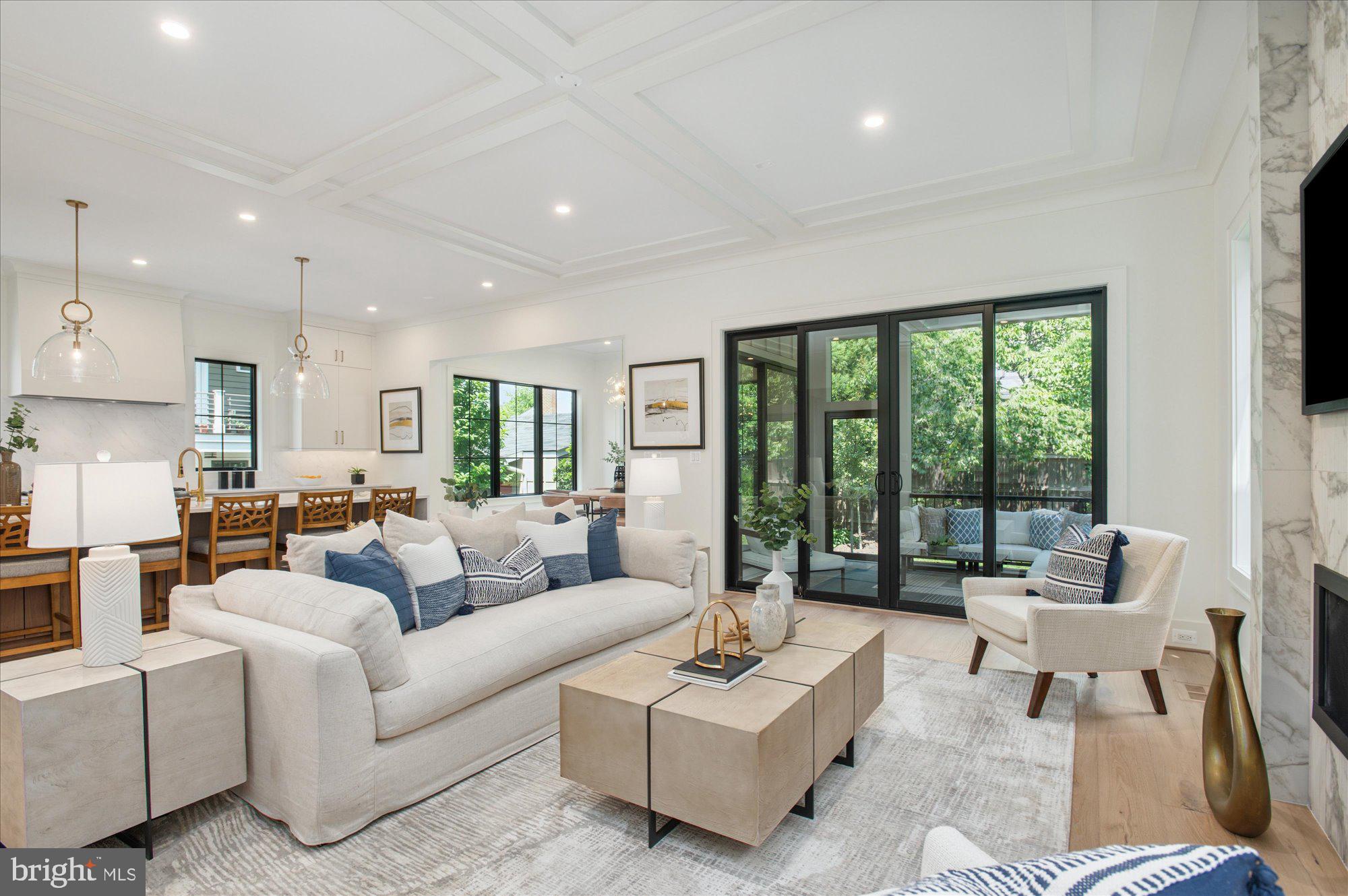 LYON PARK - Residential