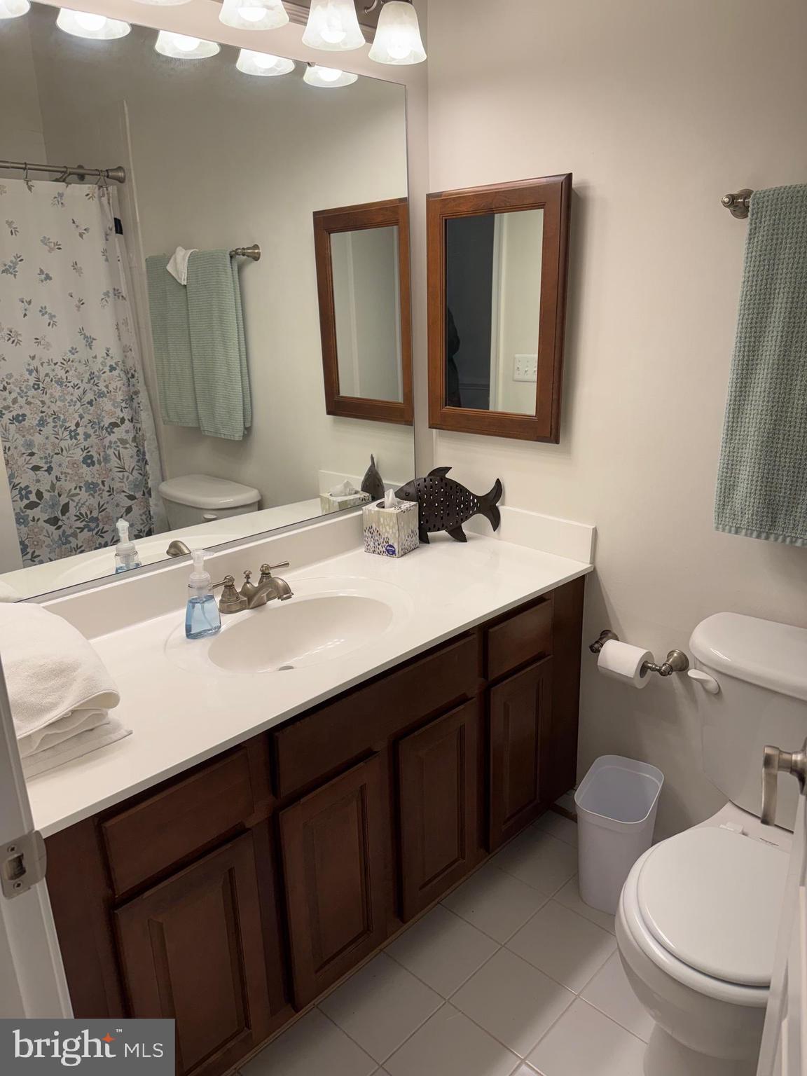 OYSTER BAY CONDOMINIUMS - Residential Lease