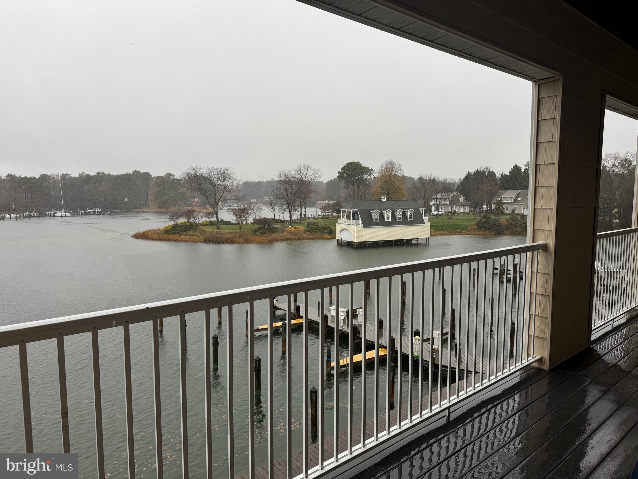 622 OYSTER BAY PLACE 302