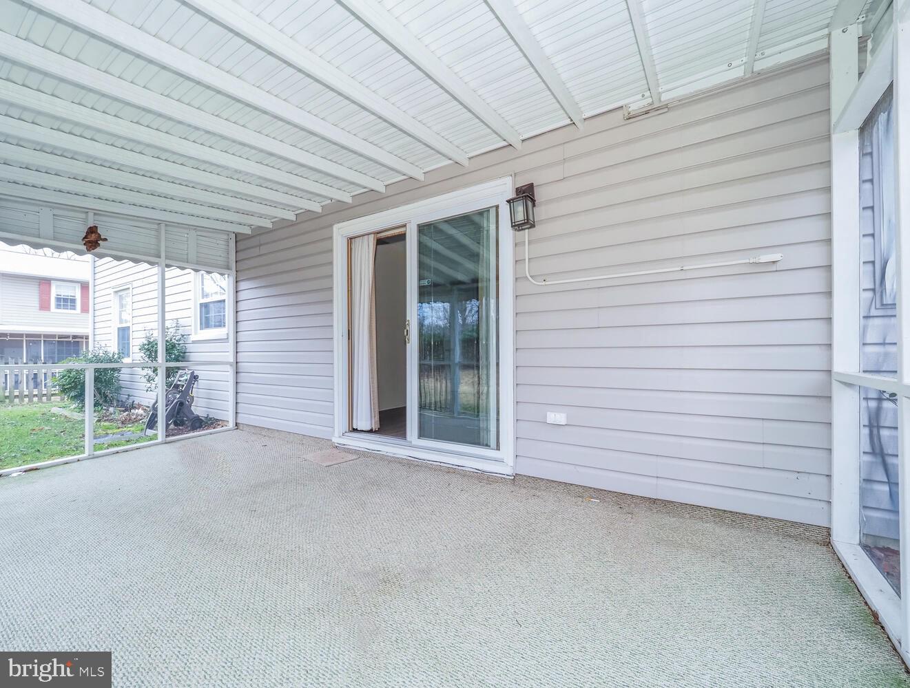 THE PROVINCES - Residential