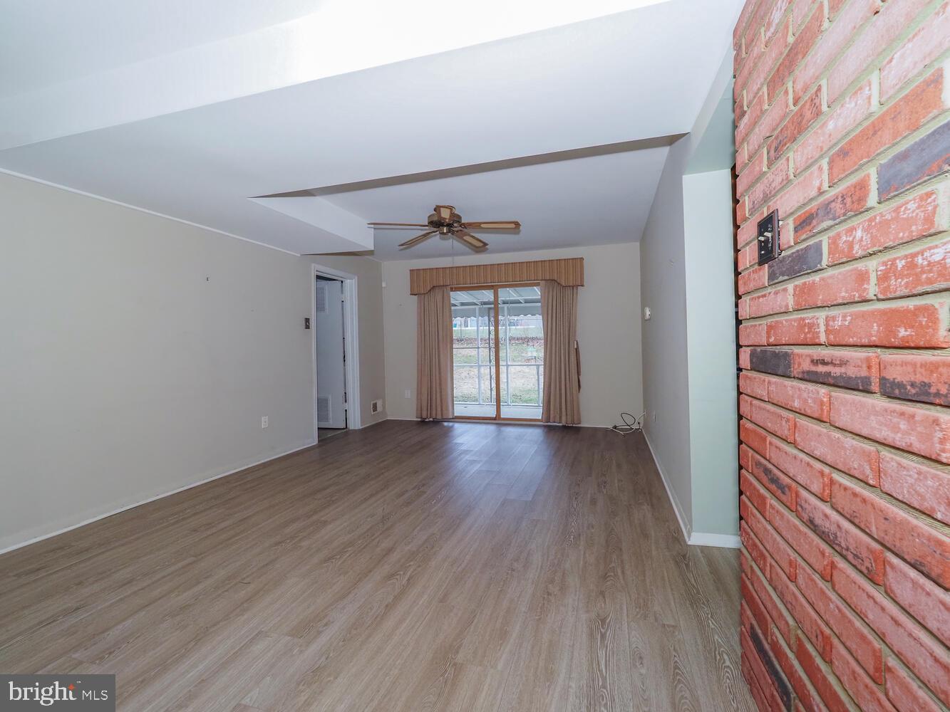 THE PROVINCES - Residential