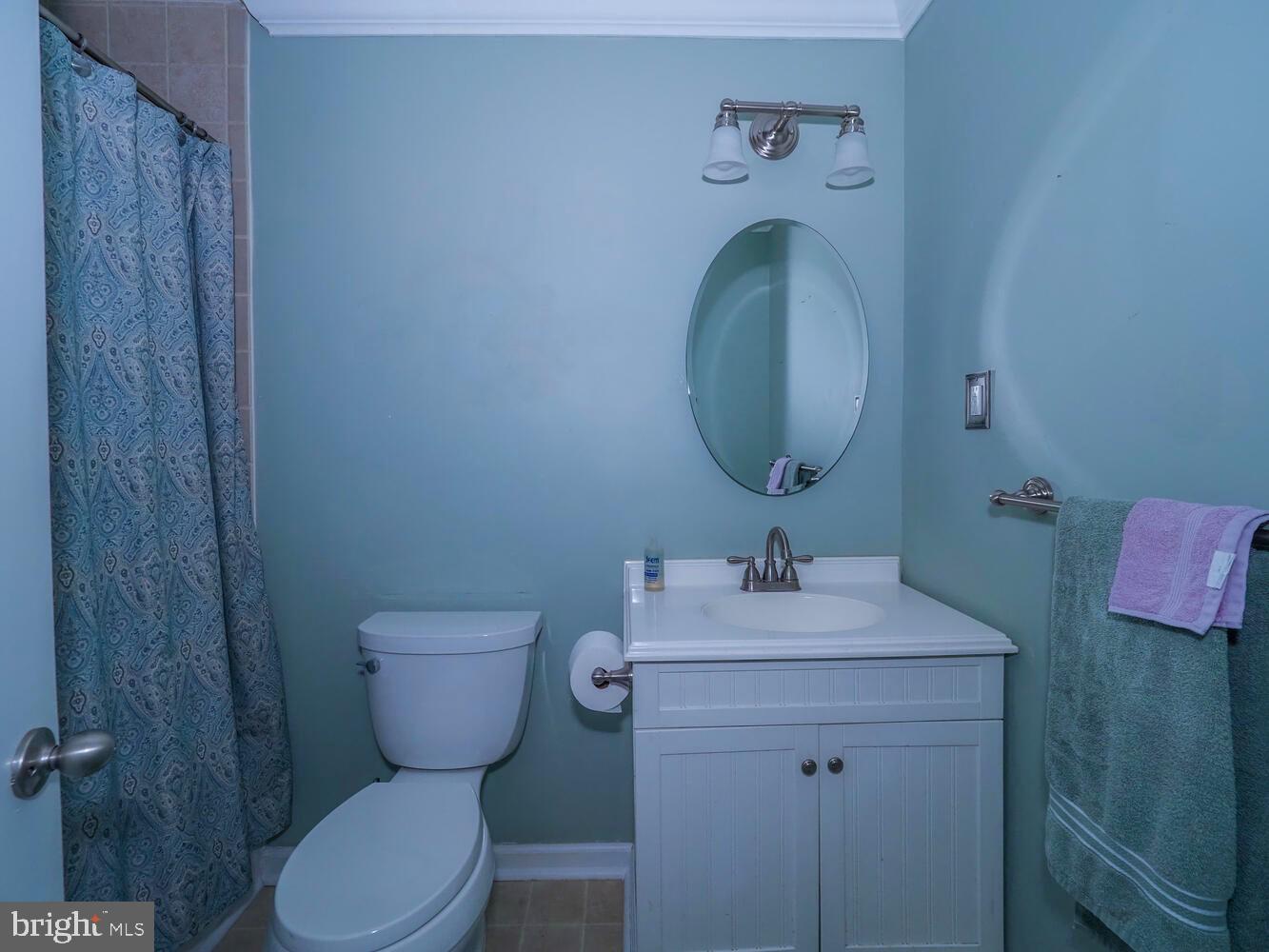 THE PROVINCES - Residential