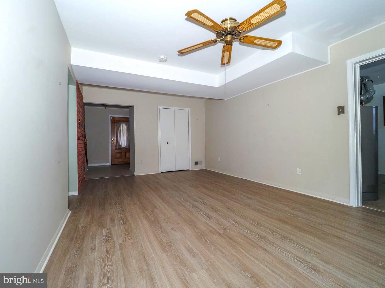 THE PROVINCES - Residential