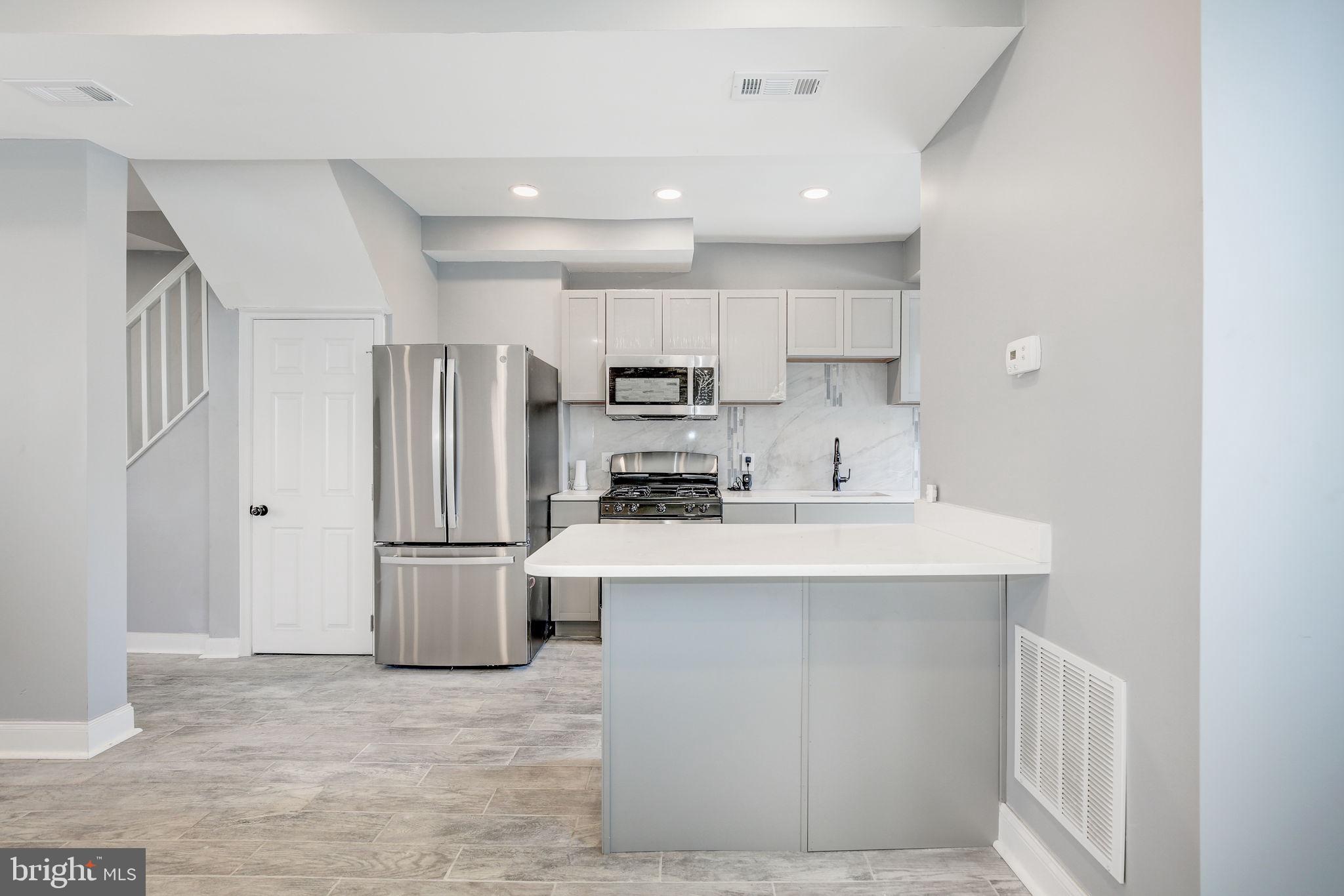 ROSEMONT - Residential