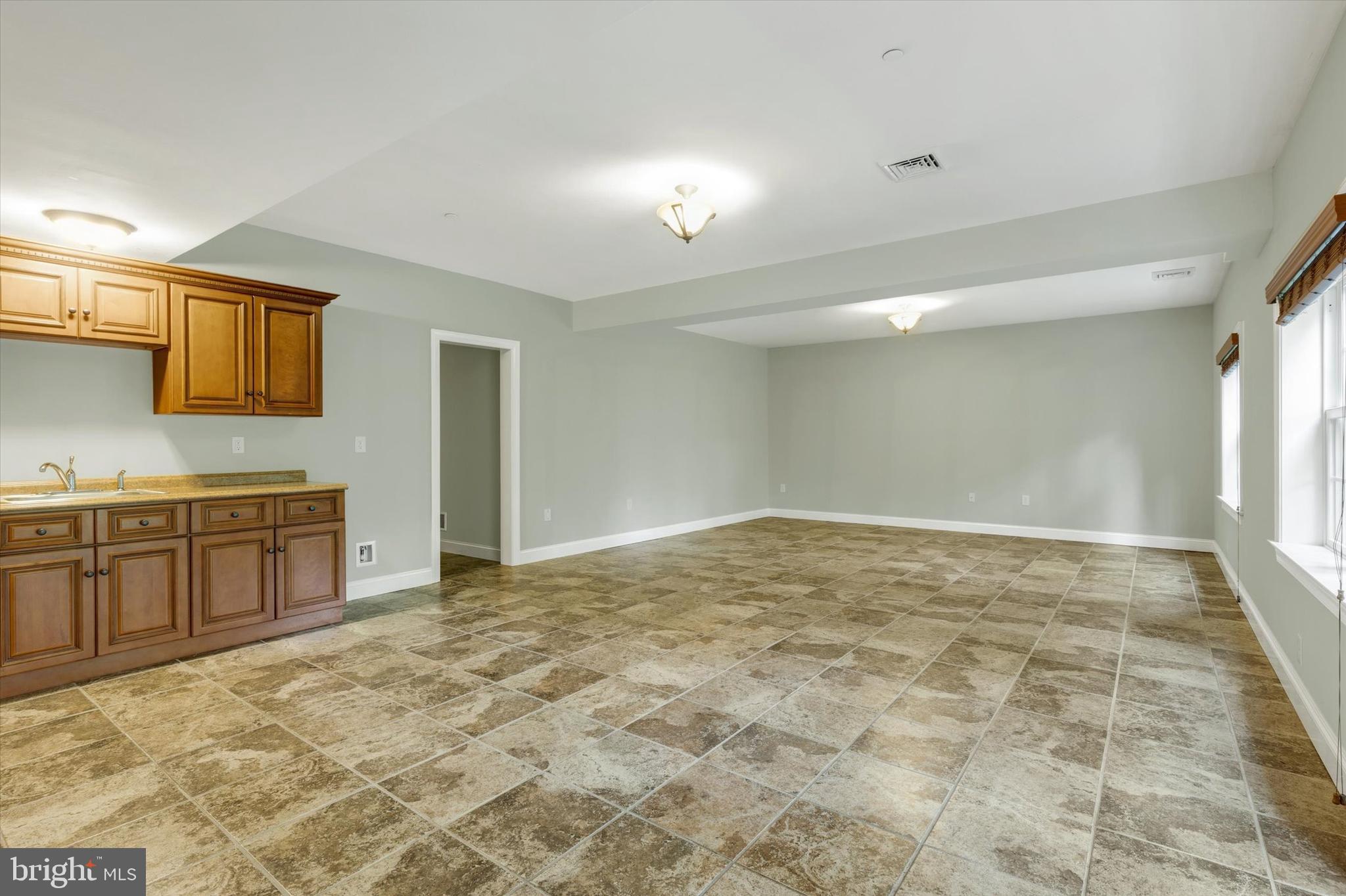 LANDON WAY - Residential