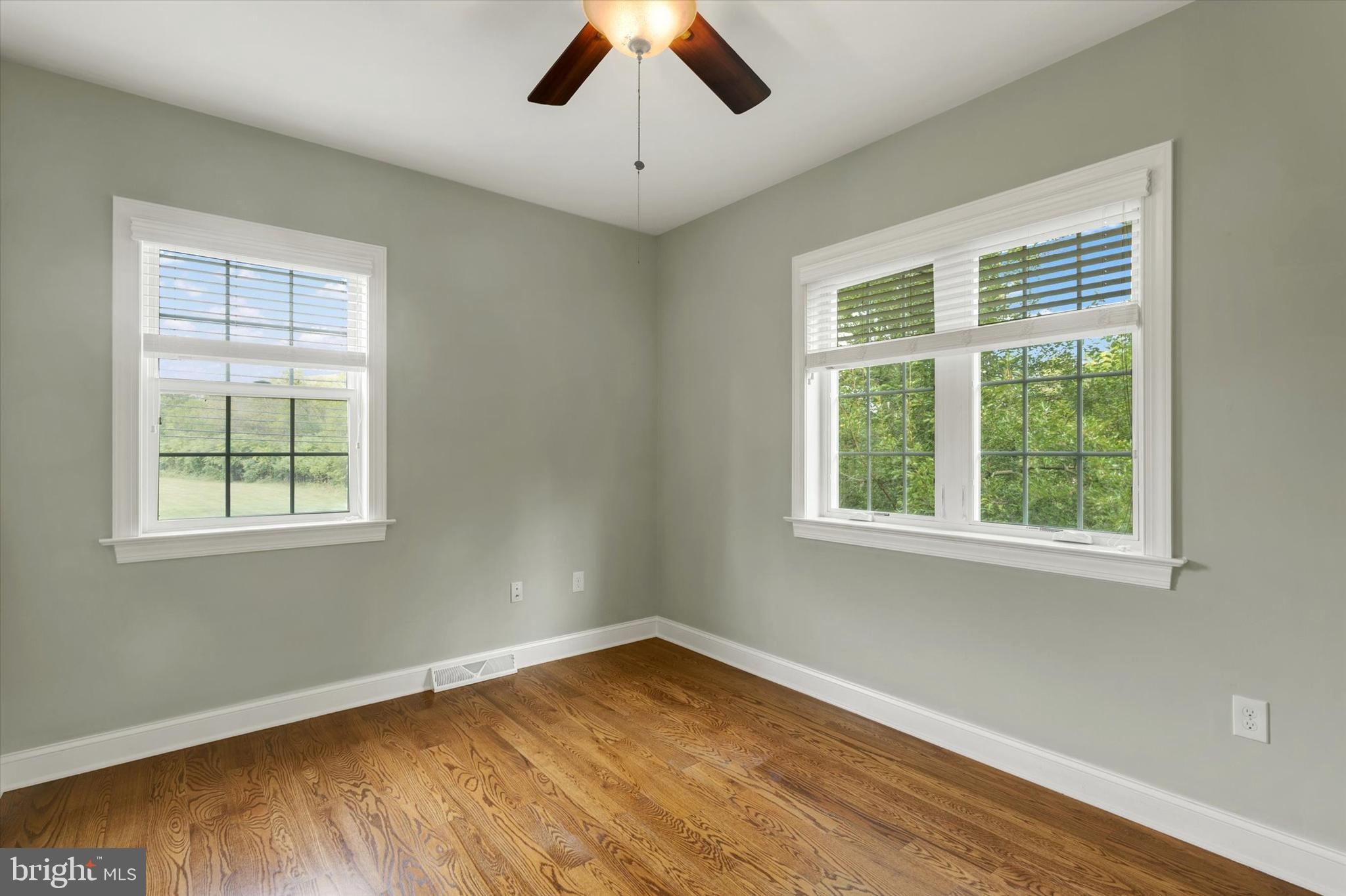 LANDON WAY - Residential