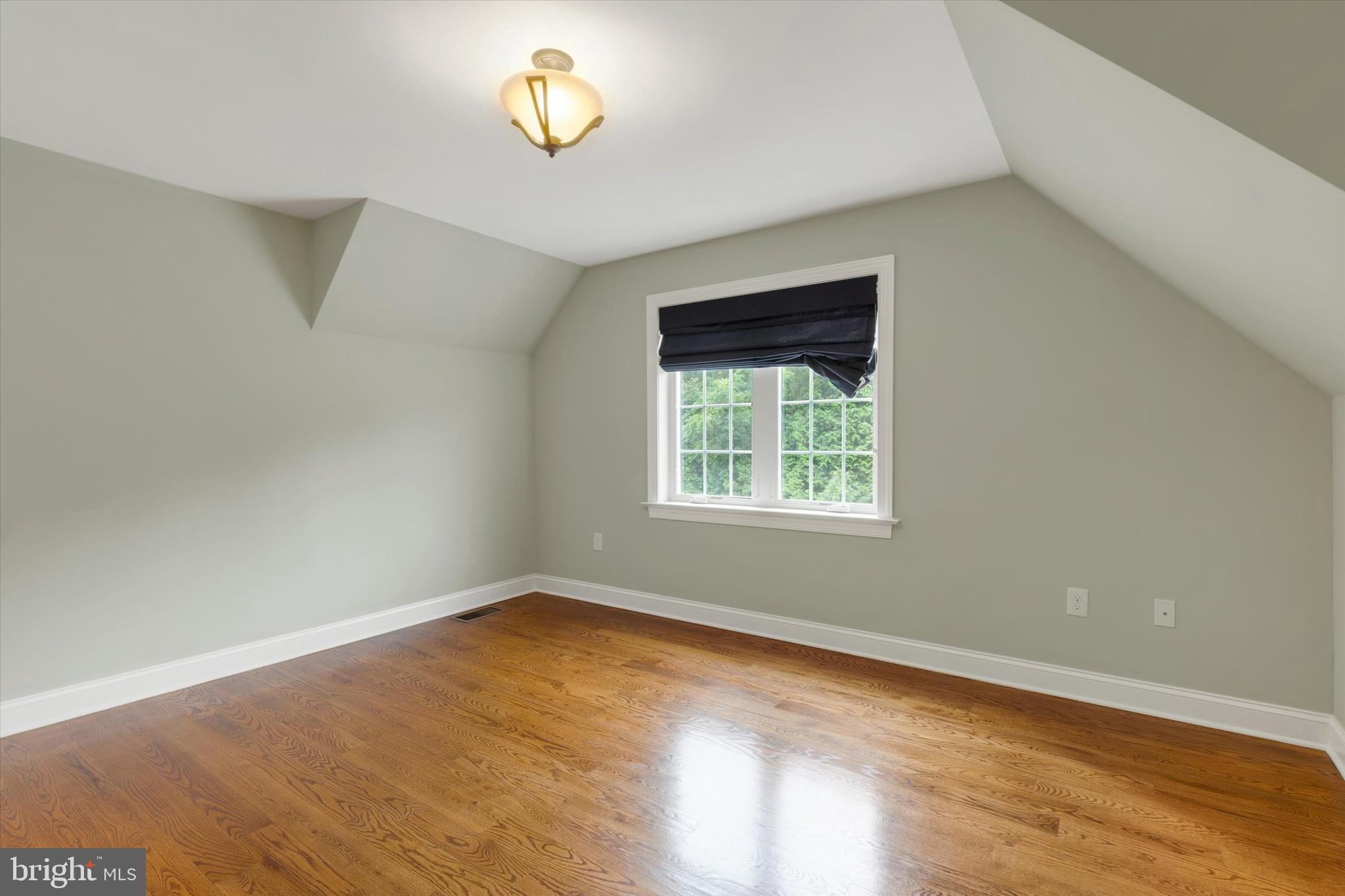 LANDON WAY - Residential