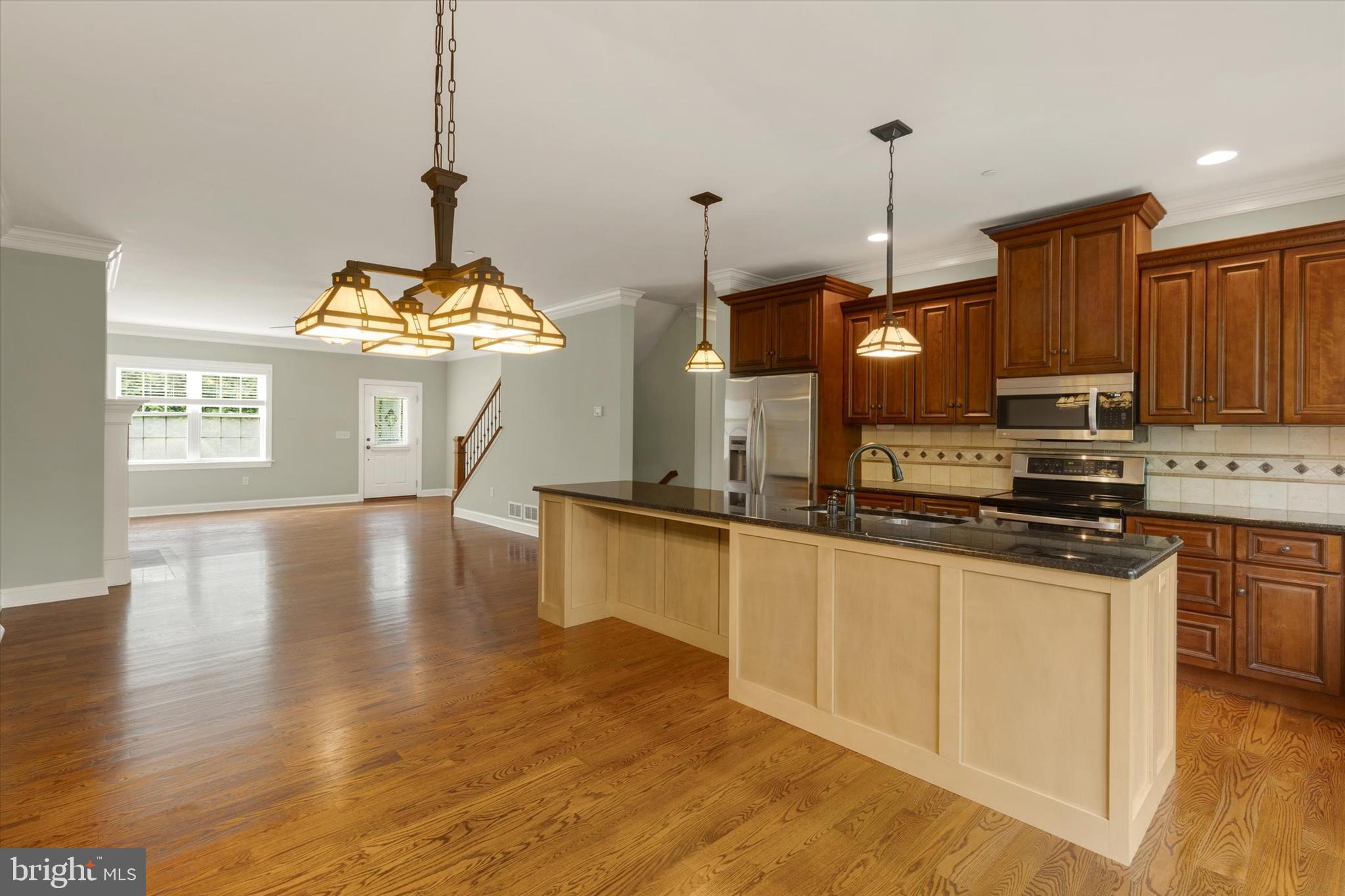 LANDON WAY - Residential