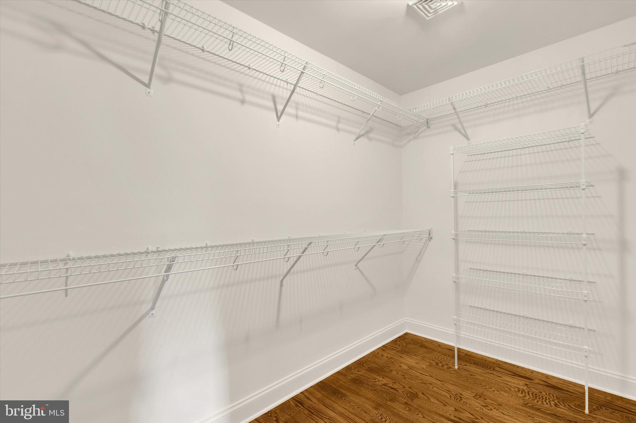 LANDON WAY - Residential