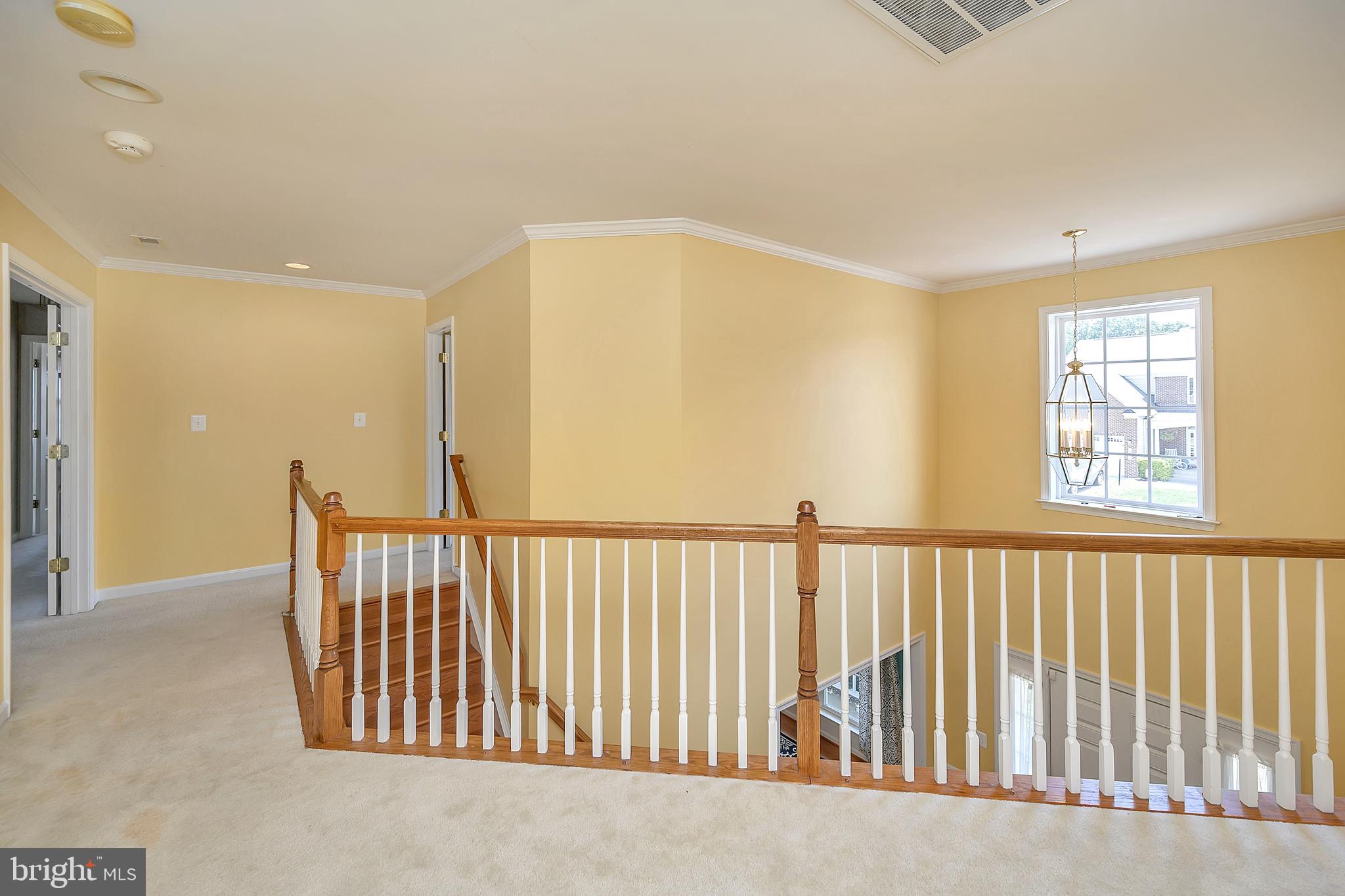 LEE'S CROSSING - Residential