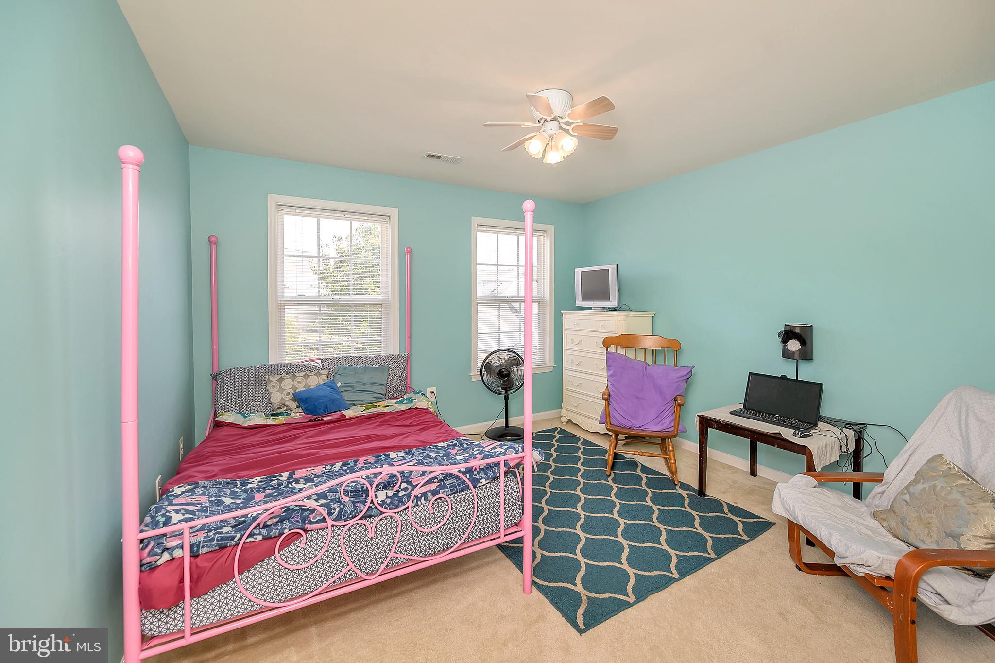 LEE'S CROSSING - Residential