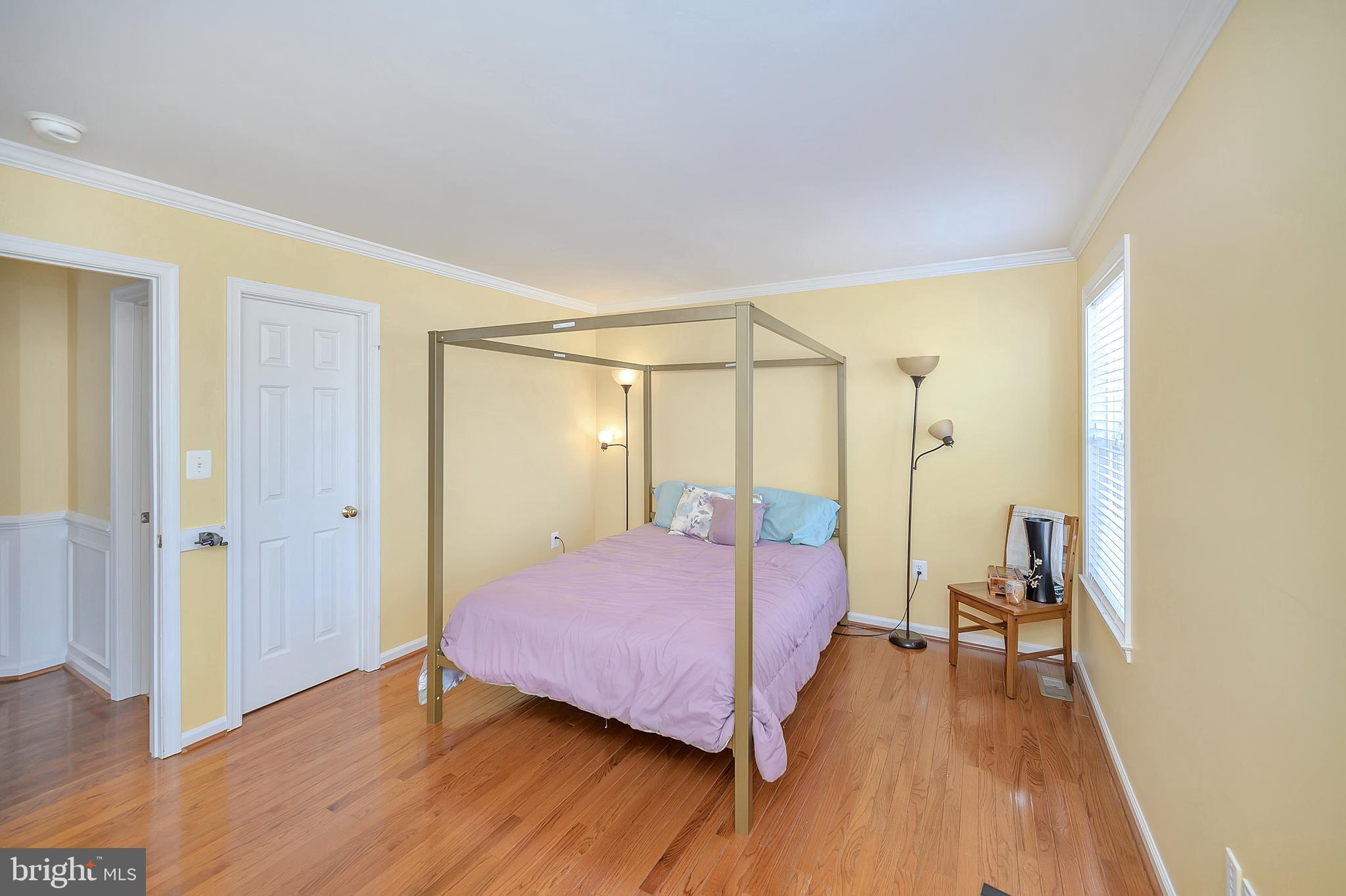 LEE'S CROSSING - Residential