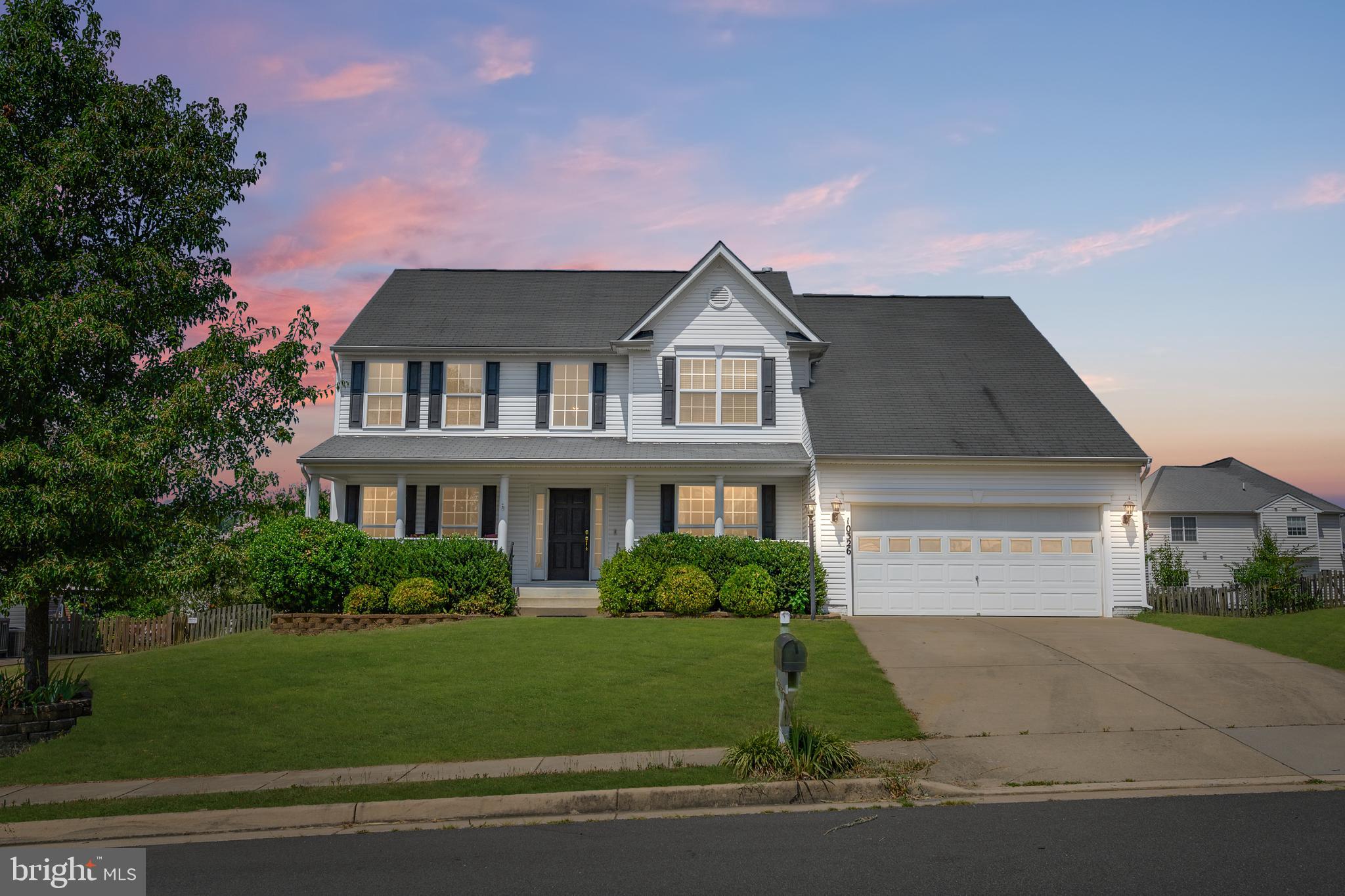 LEE'S CROSSING - Residential