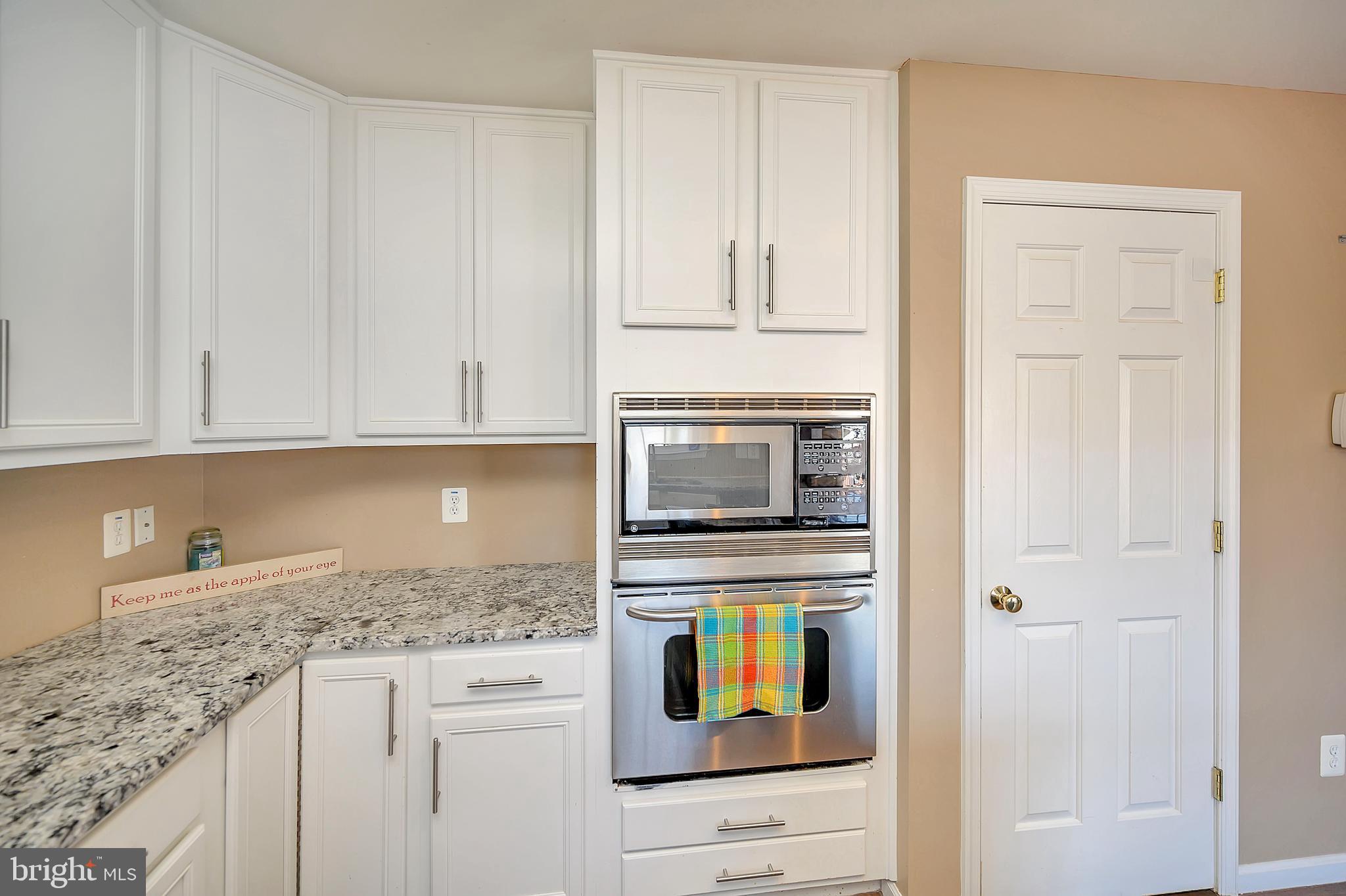 LEE'S CROSSING - Residential