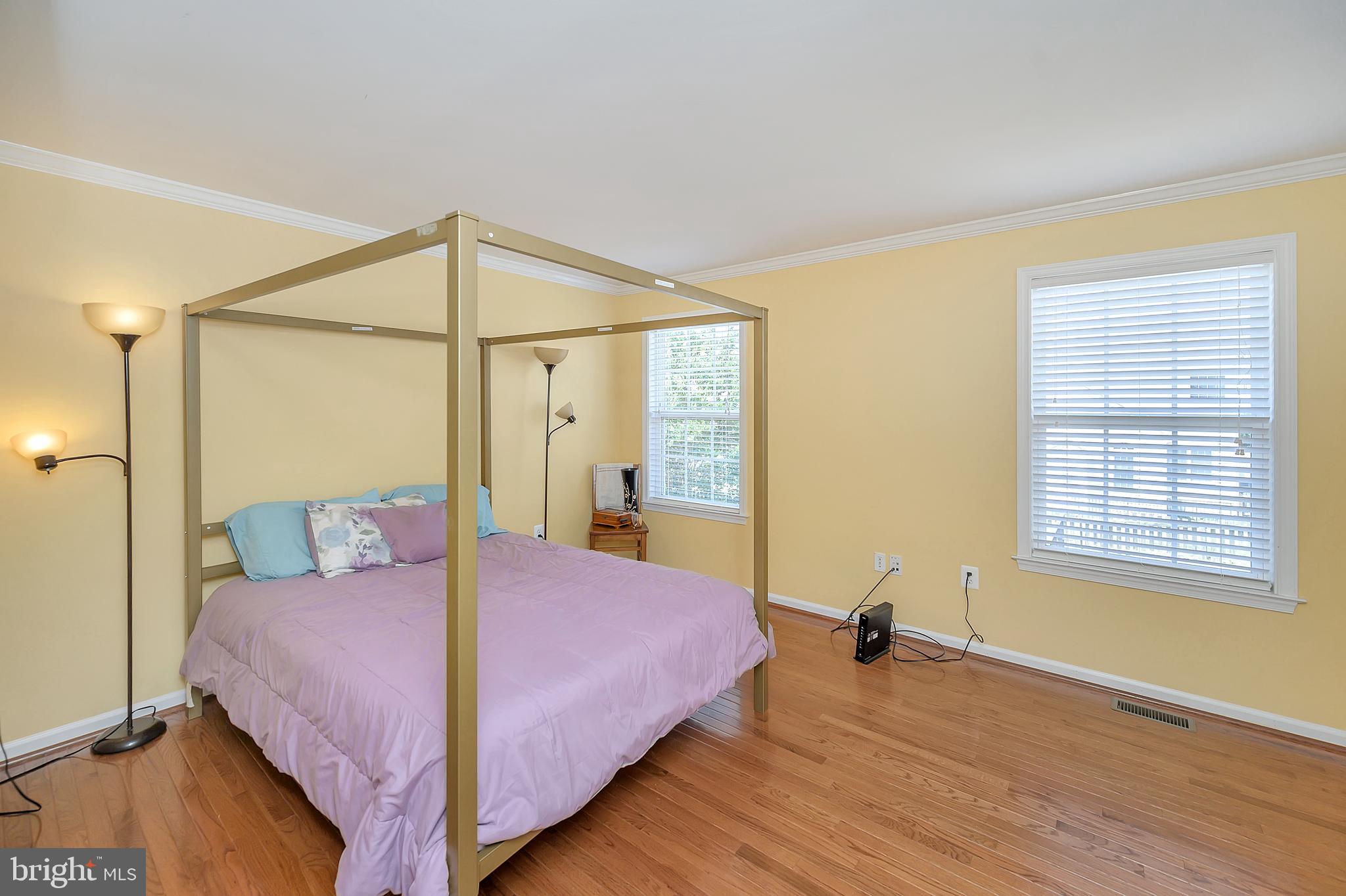 LEE'S CROSSING - Residential