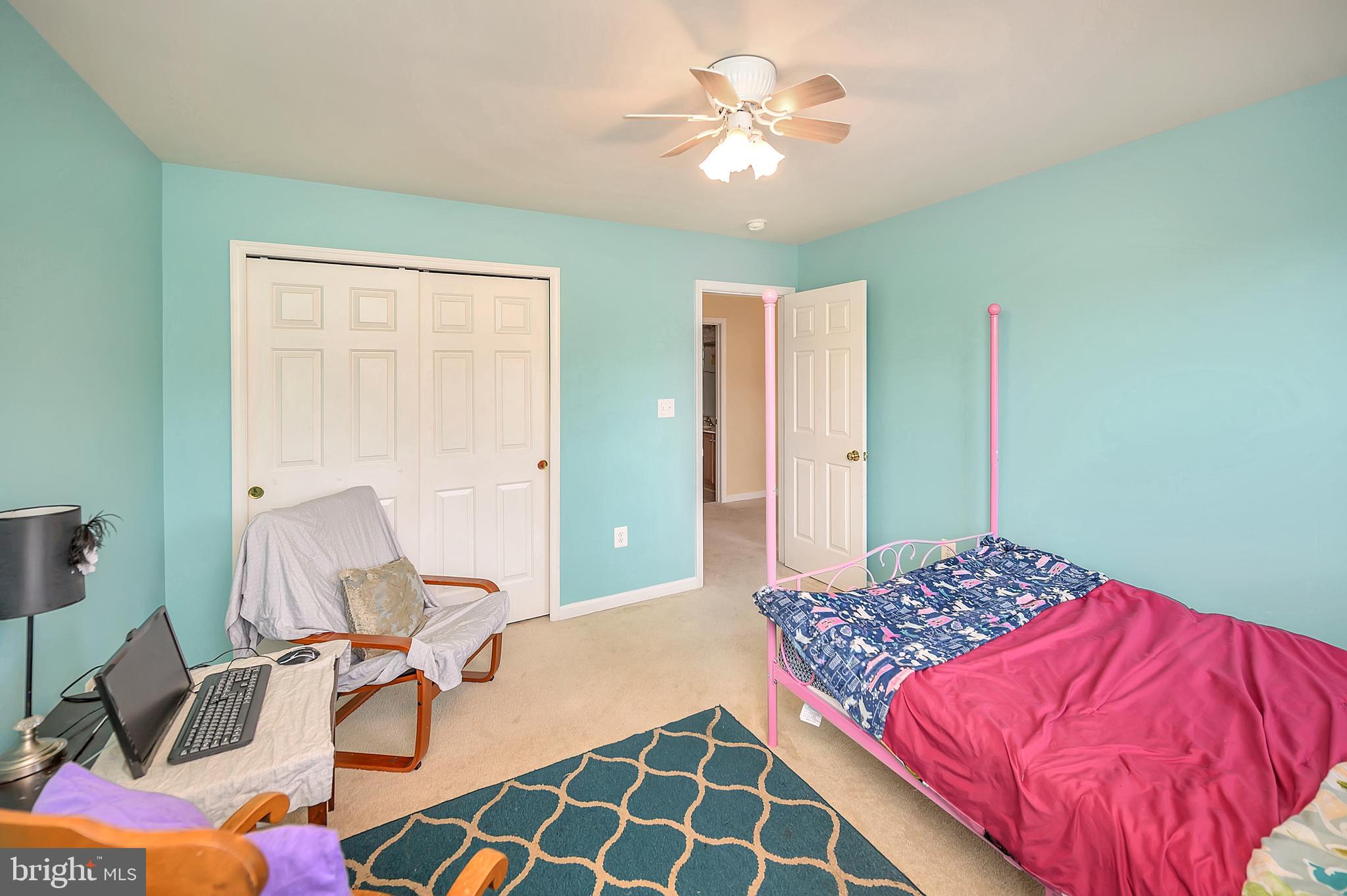 LEE'S CROSSING - Residential