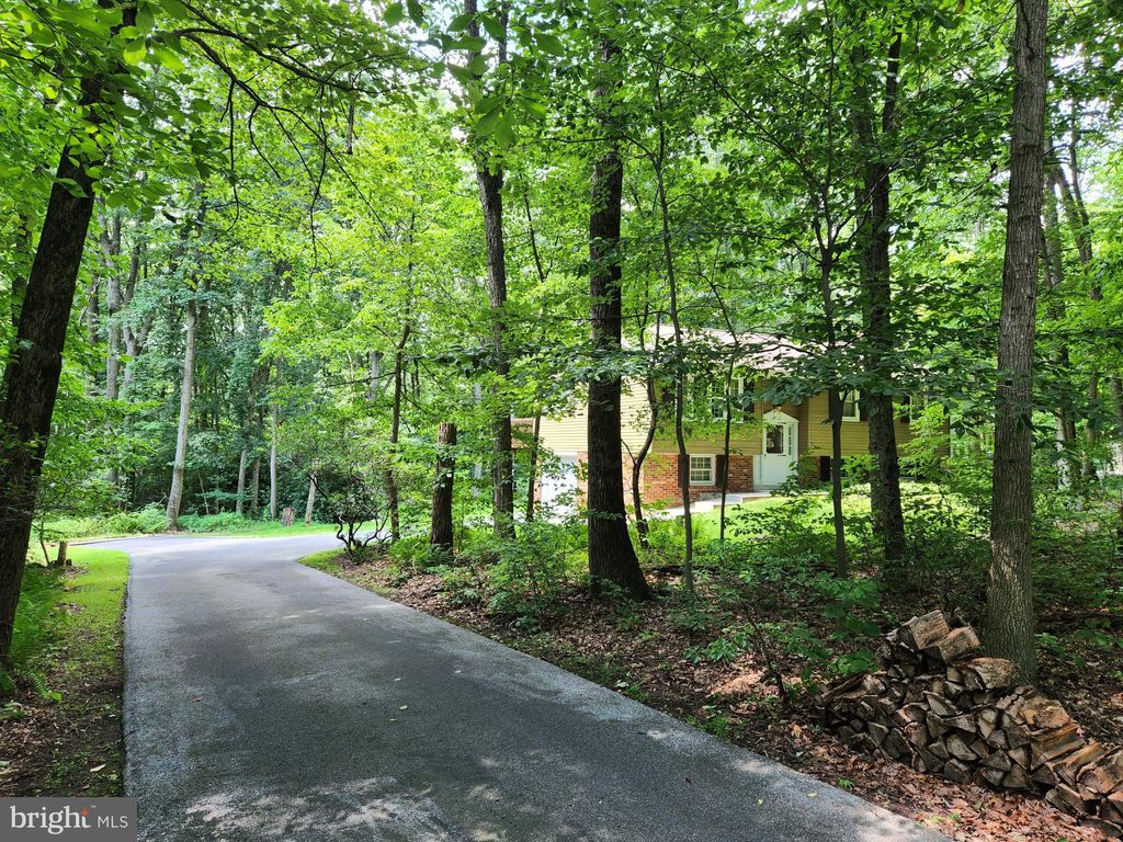 Photo of 576 MEETINGHOUSE RD, GAP, PA 17527 (MLS # PALA2039162)