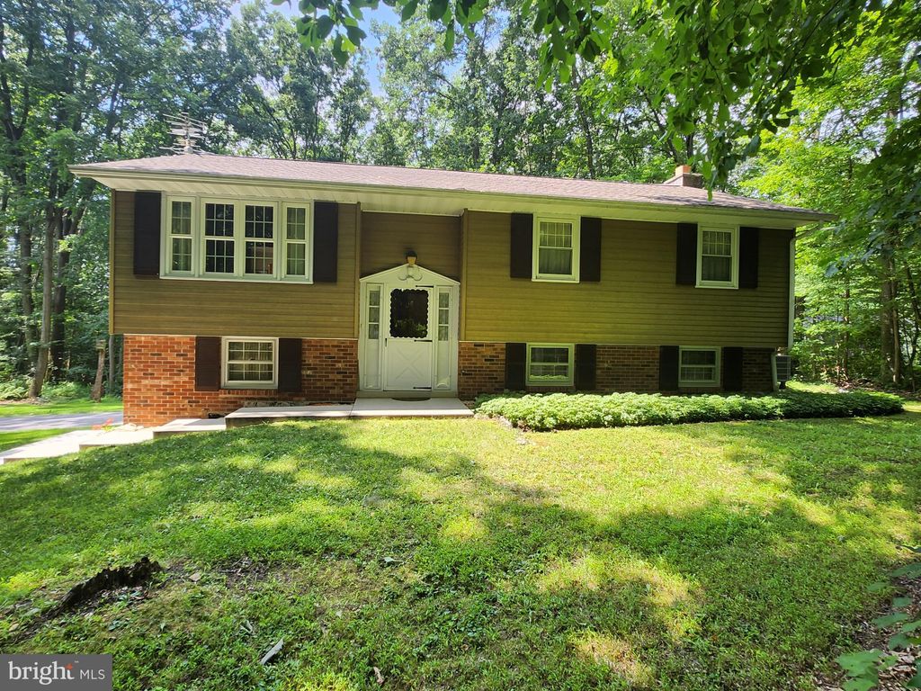 Photo of 576 MEETINGHOUSE RD, GAP, PA 17527 (MLS # PALA2039162)