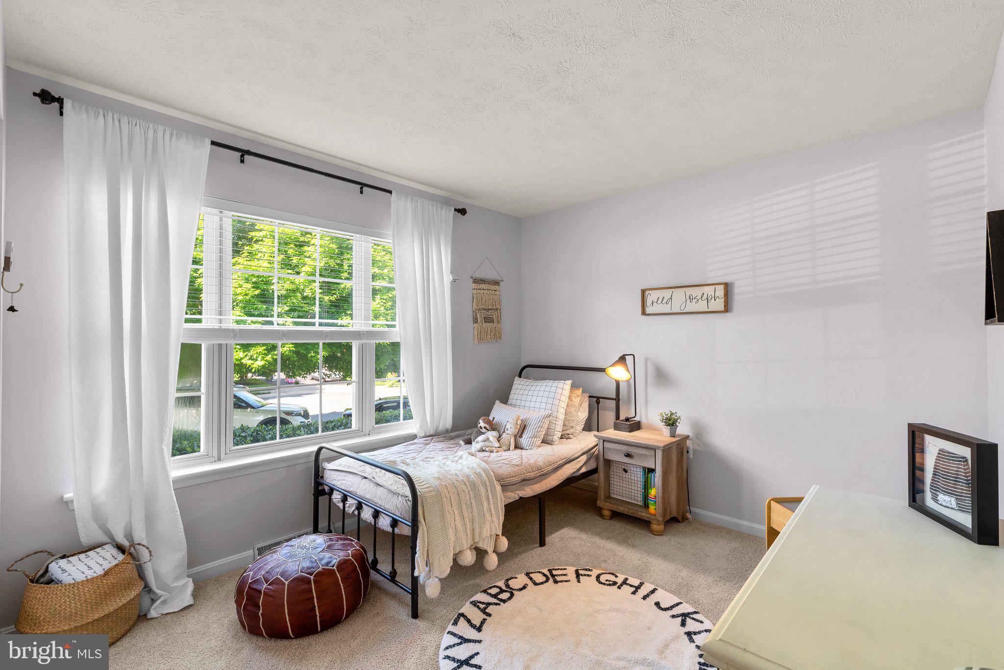 STONE MANOR - Residential