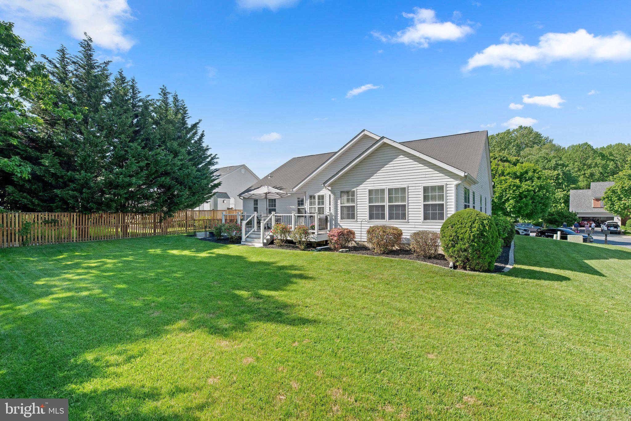 STONE MANOR - Residential