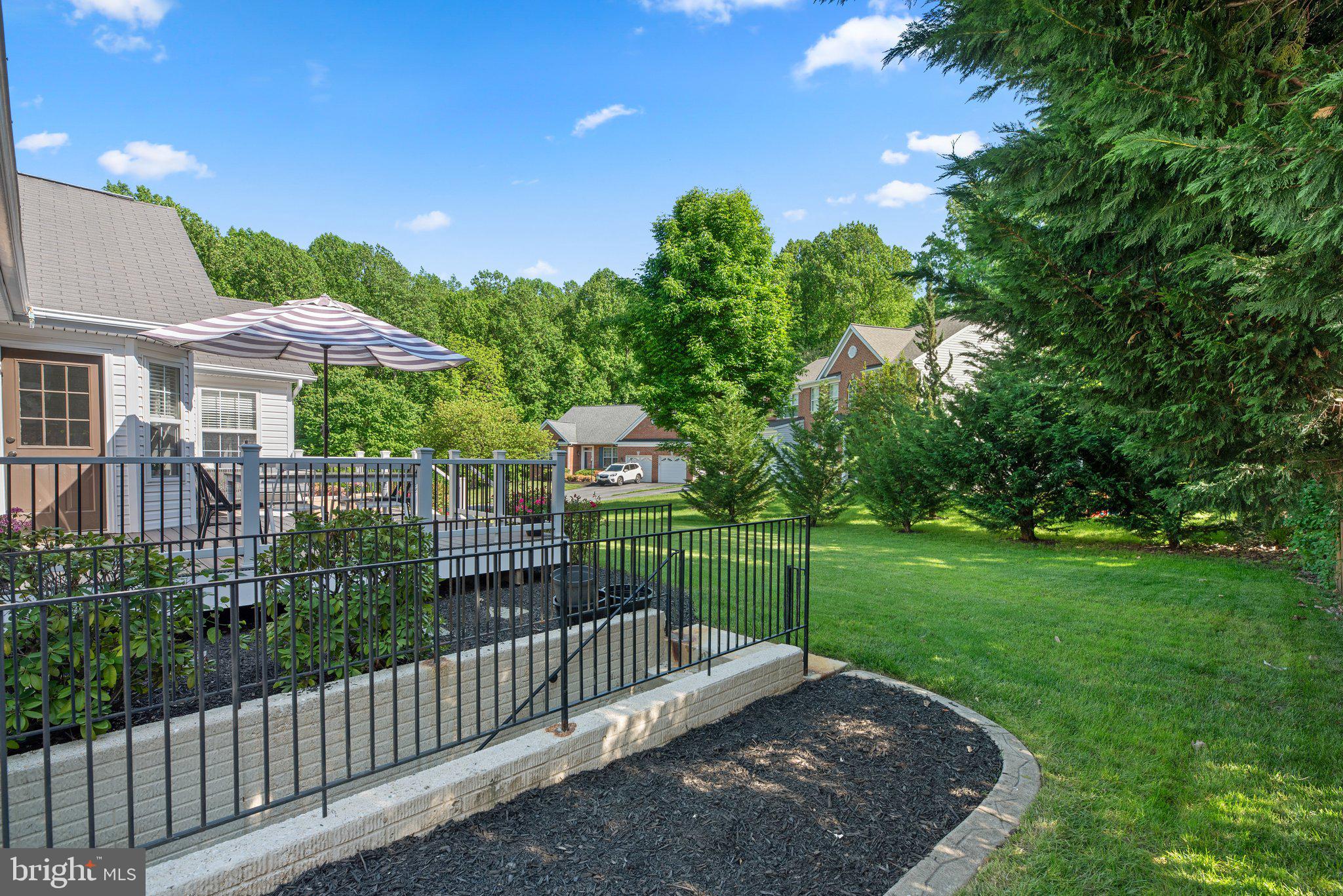 STONE MANOR - Residential