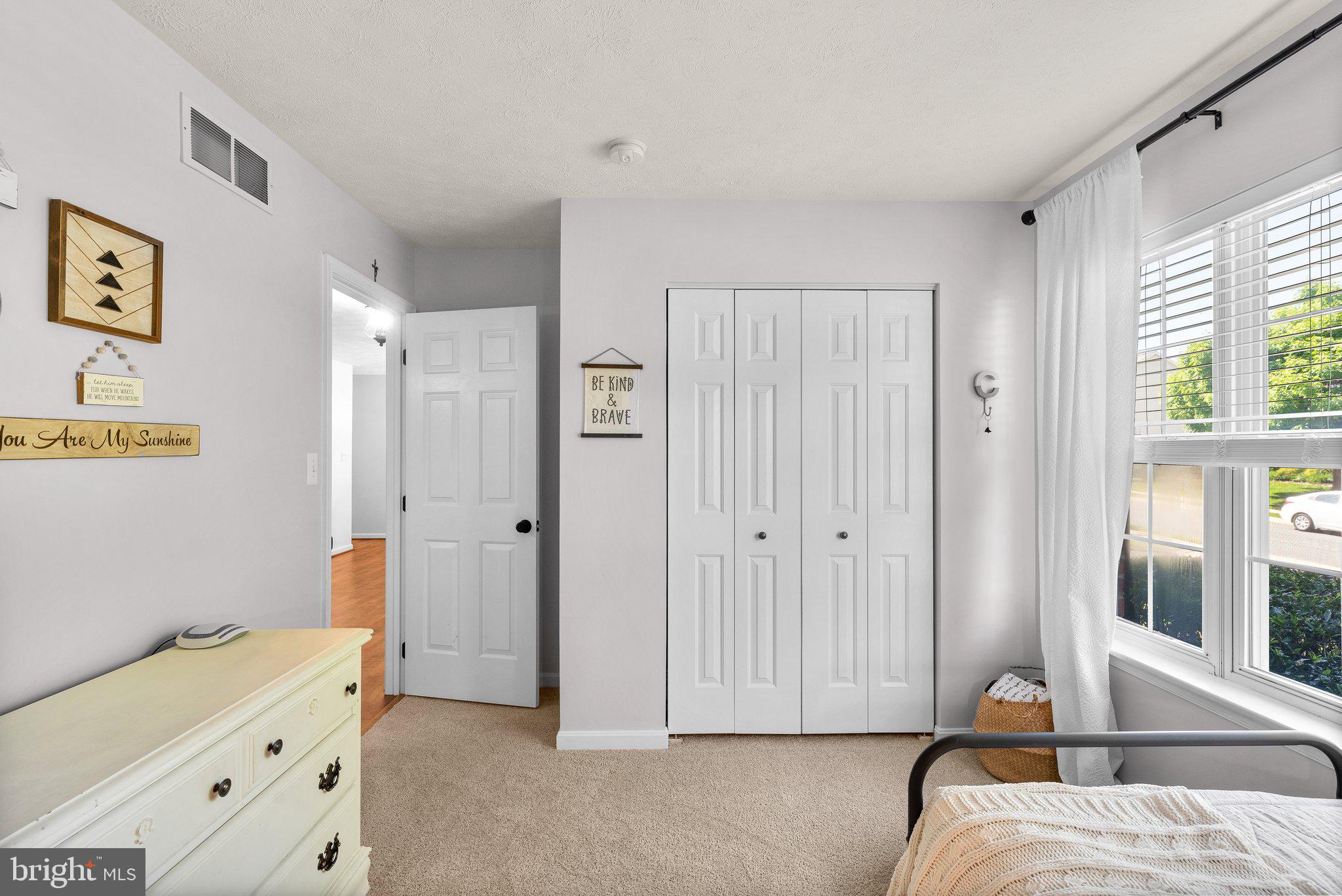 STONE MANOR - Residential