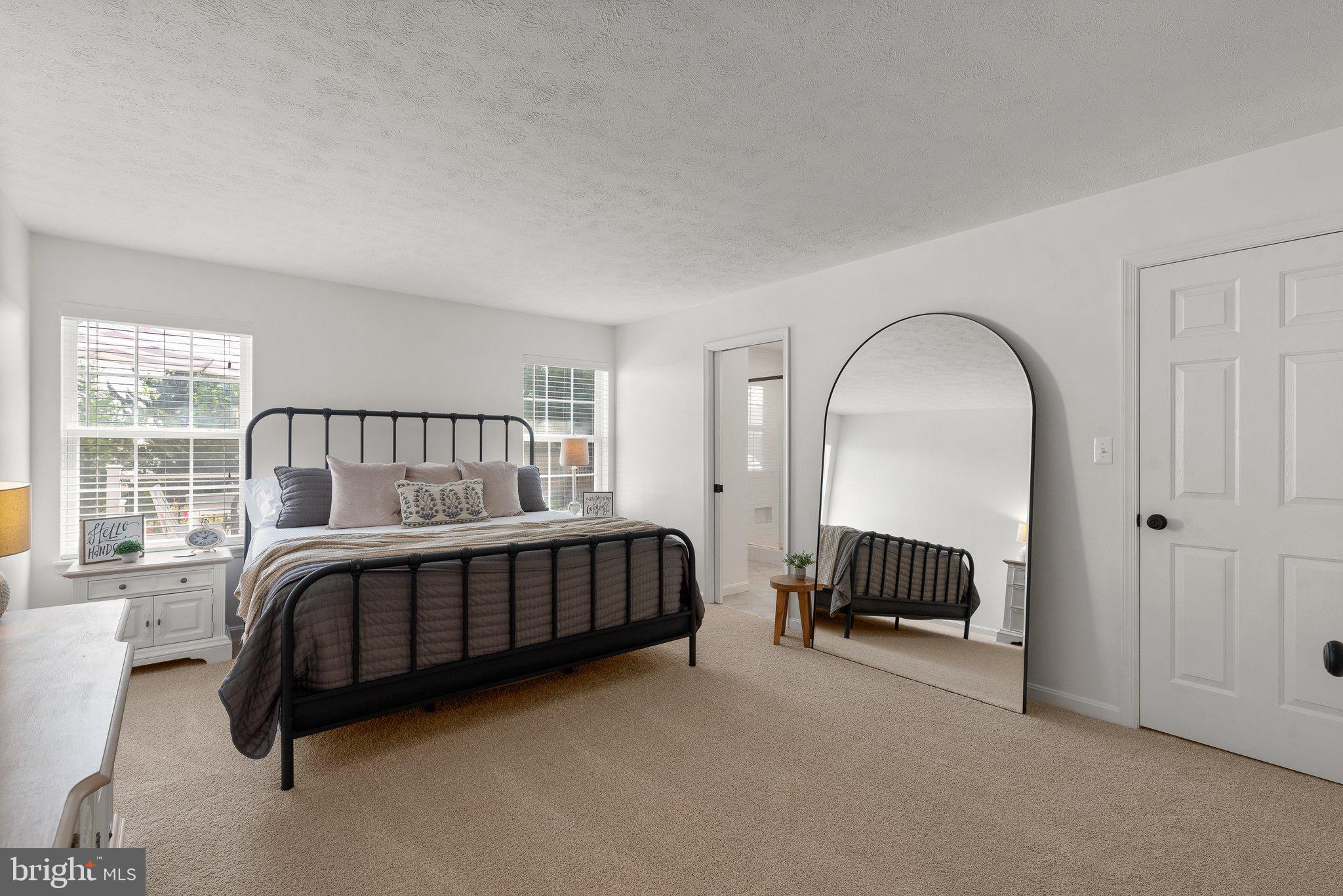 STONE MANOR - Residential