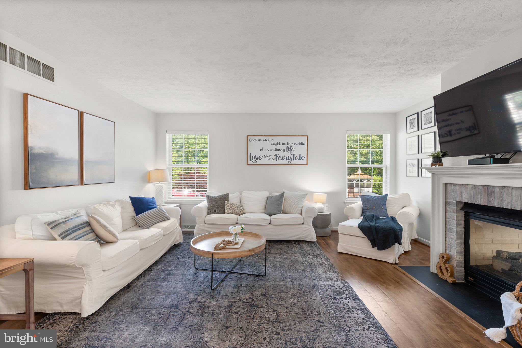 STONE MANOR - Residential