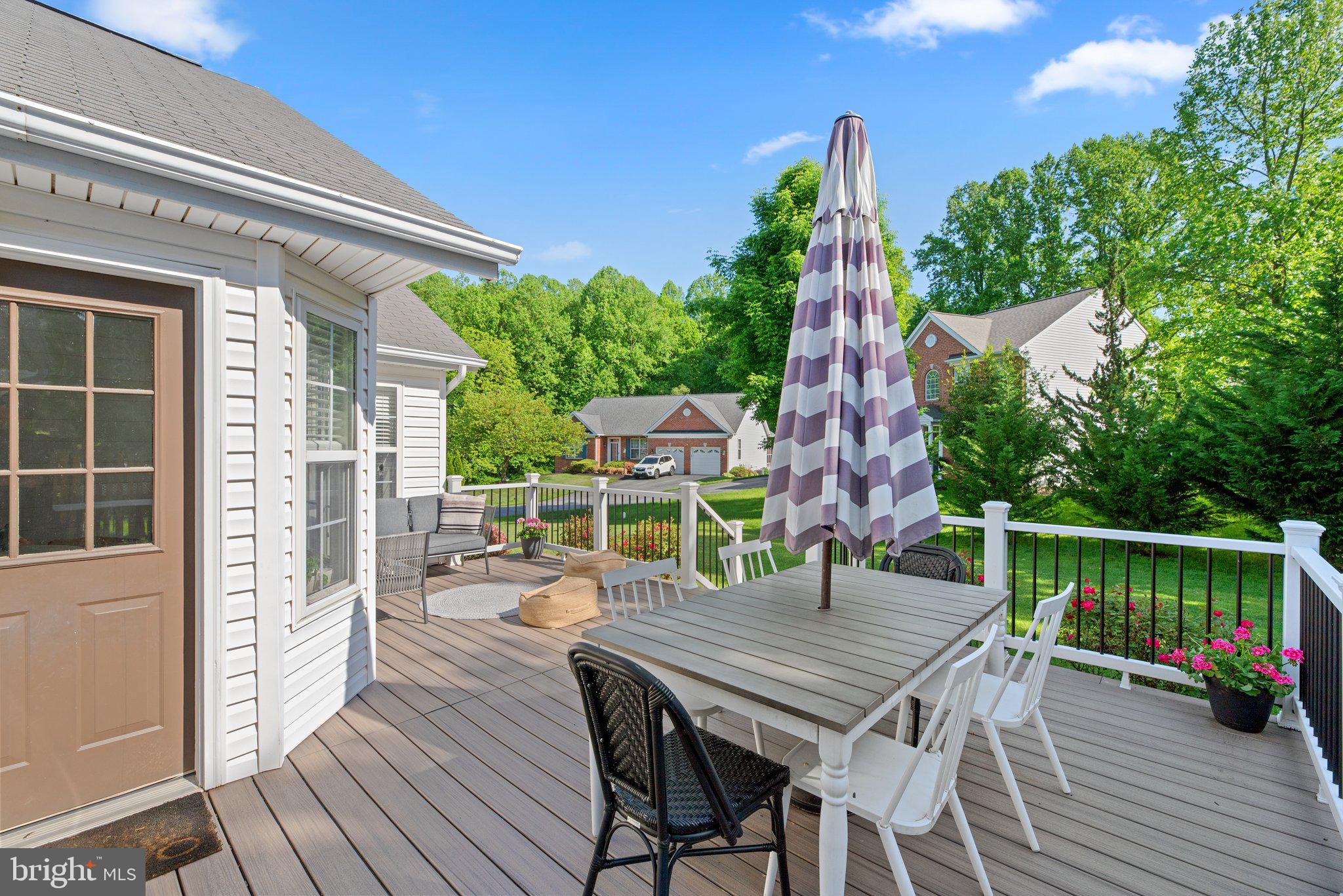 STONE MANOR - Residential