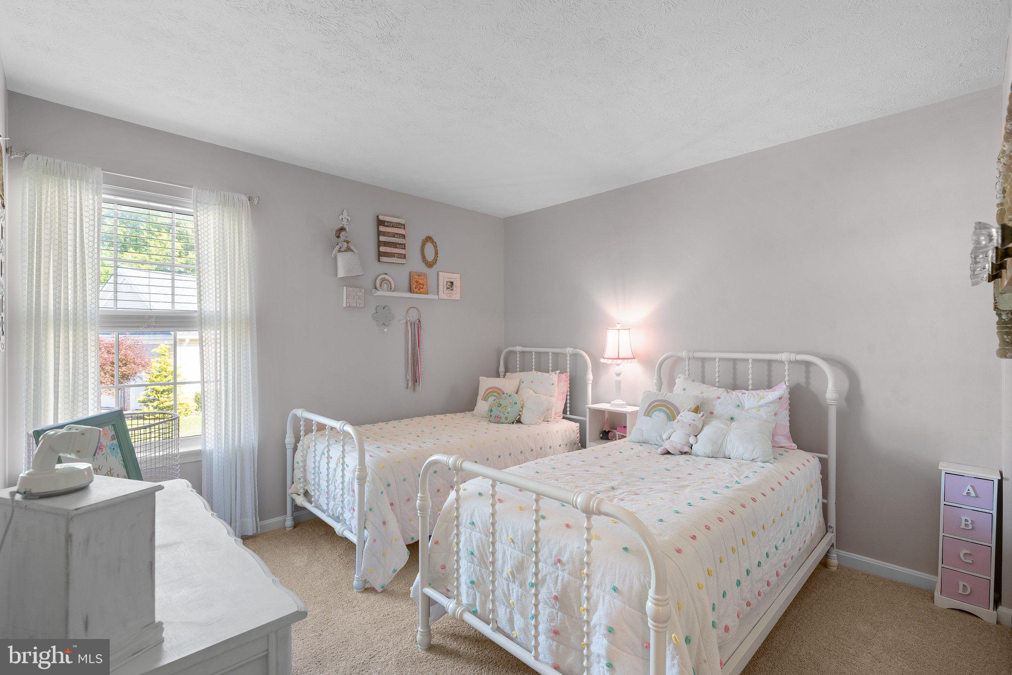 STONE MANOR - Residential