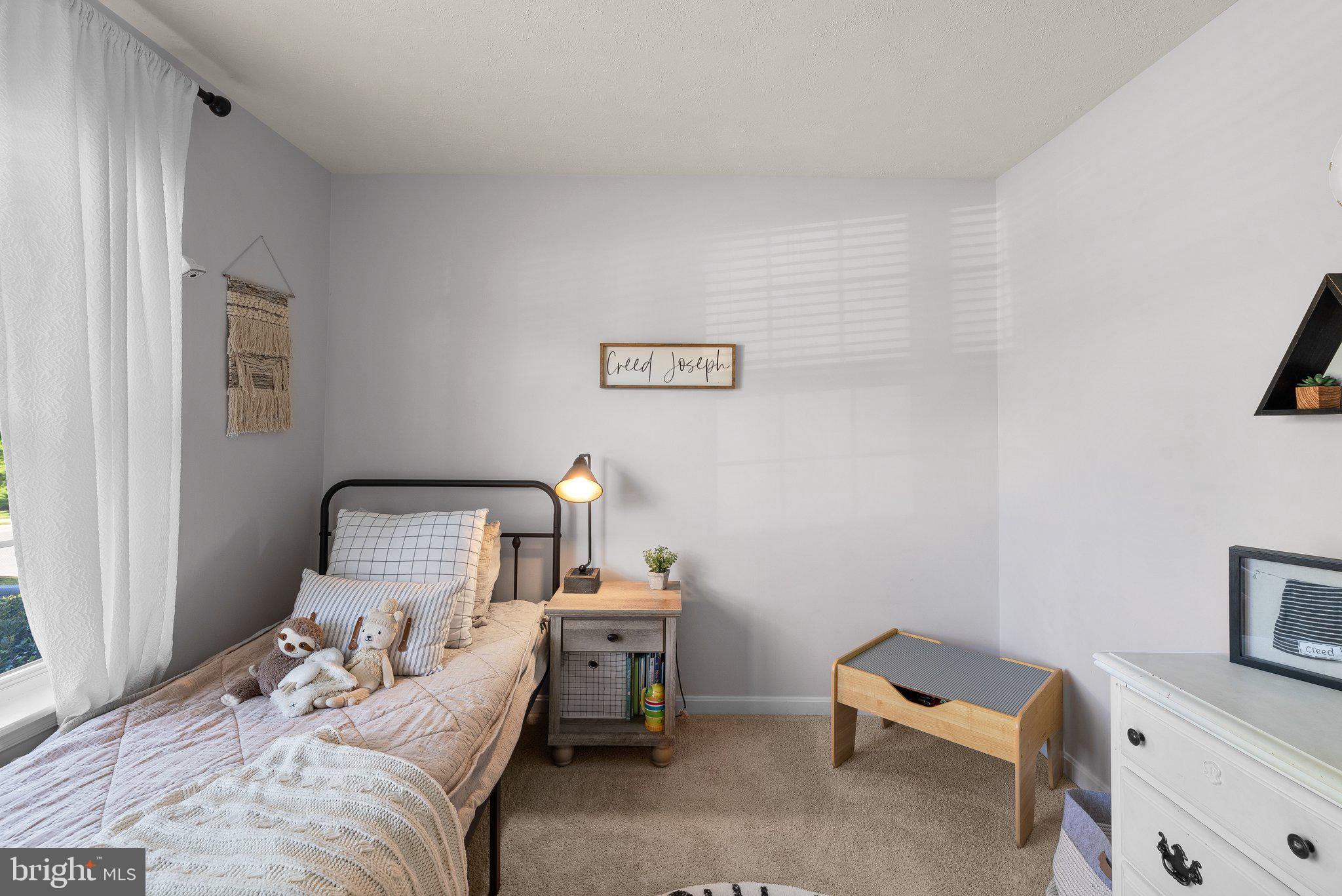 STONE MANOR - Residential