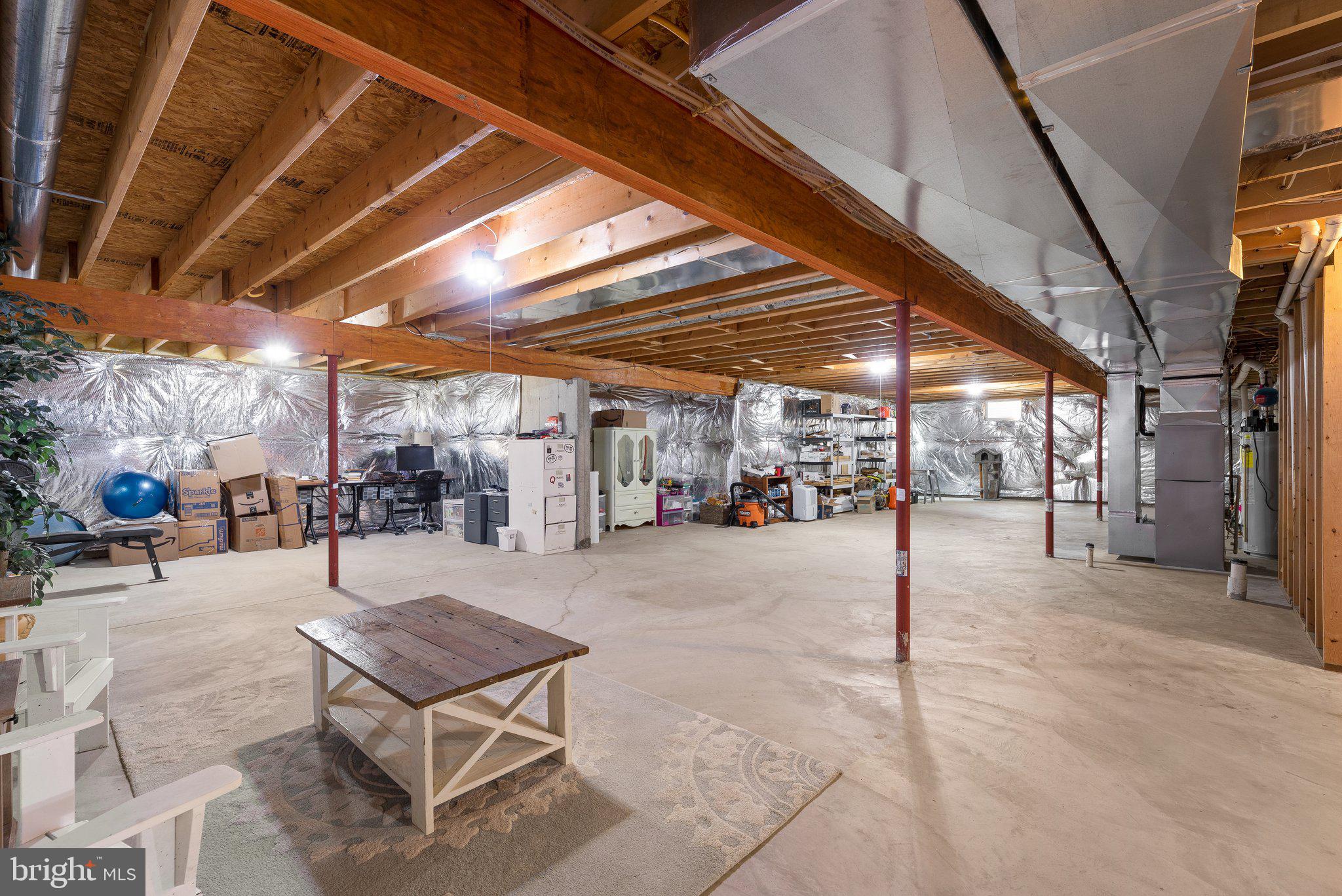 STONE MANOR - Residential