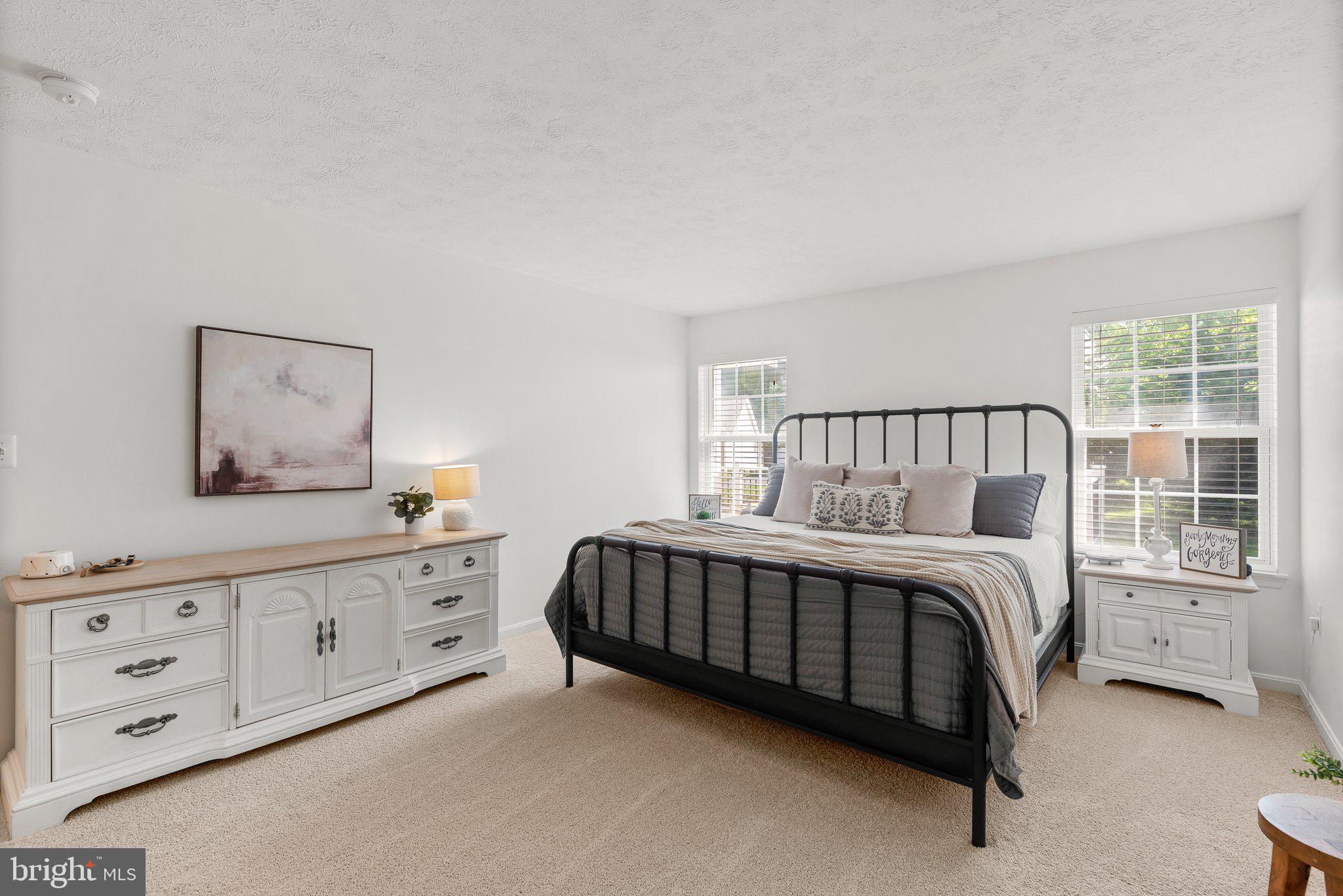 STONE MANOR - Residential