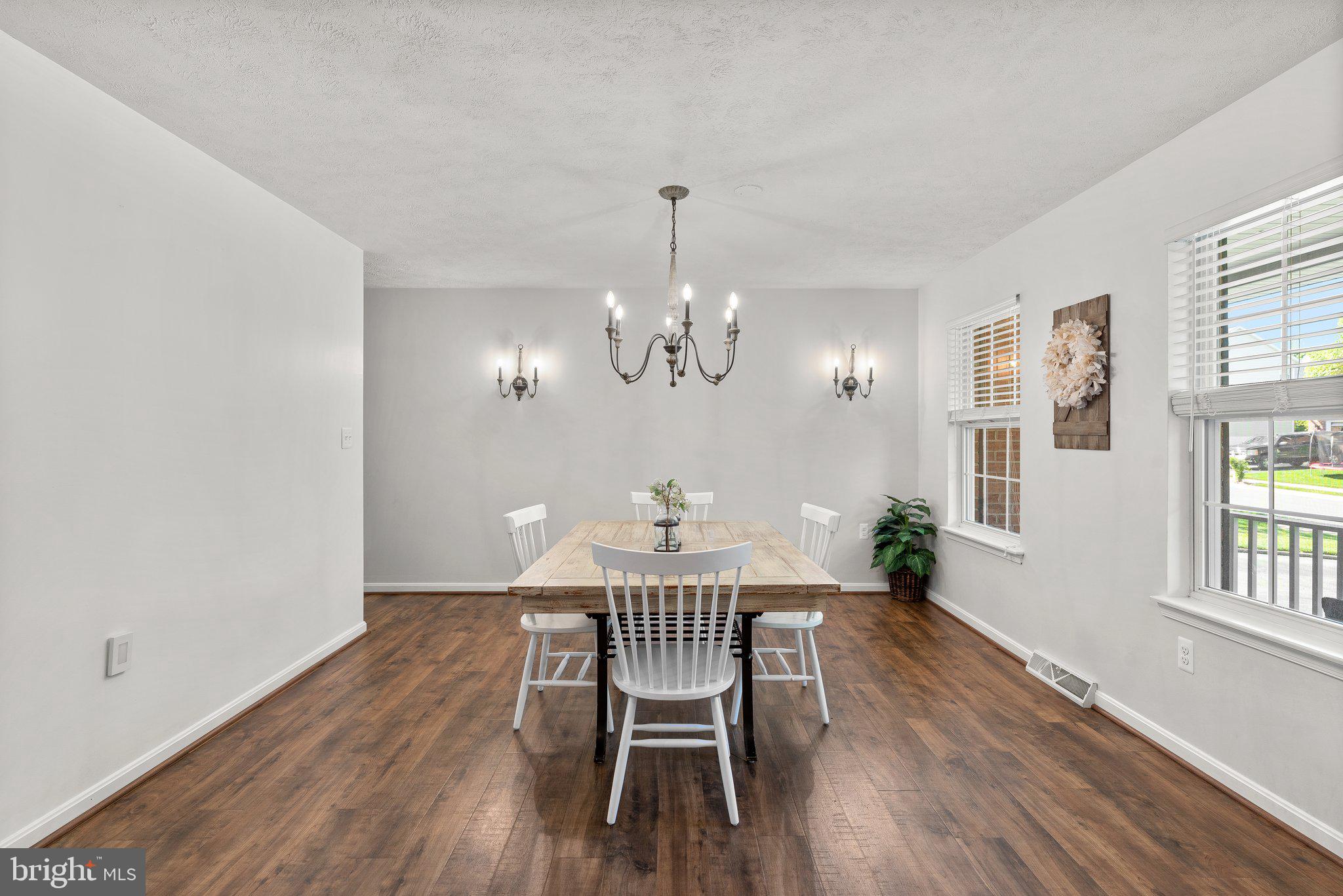 STONE MANOR - Residential