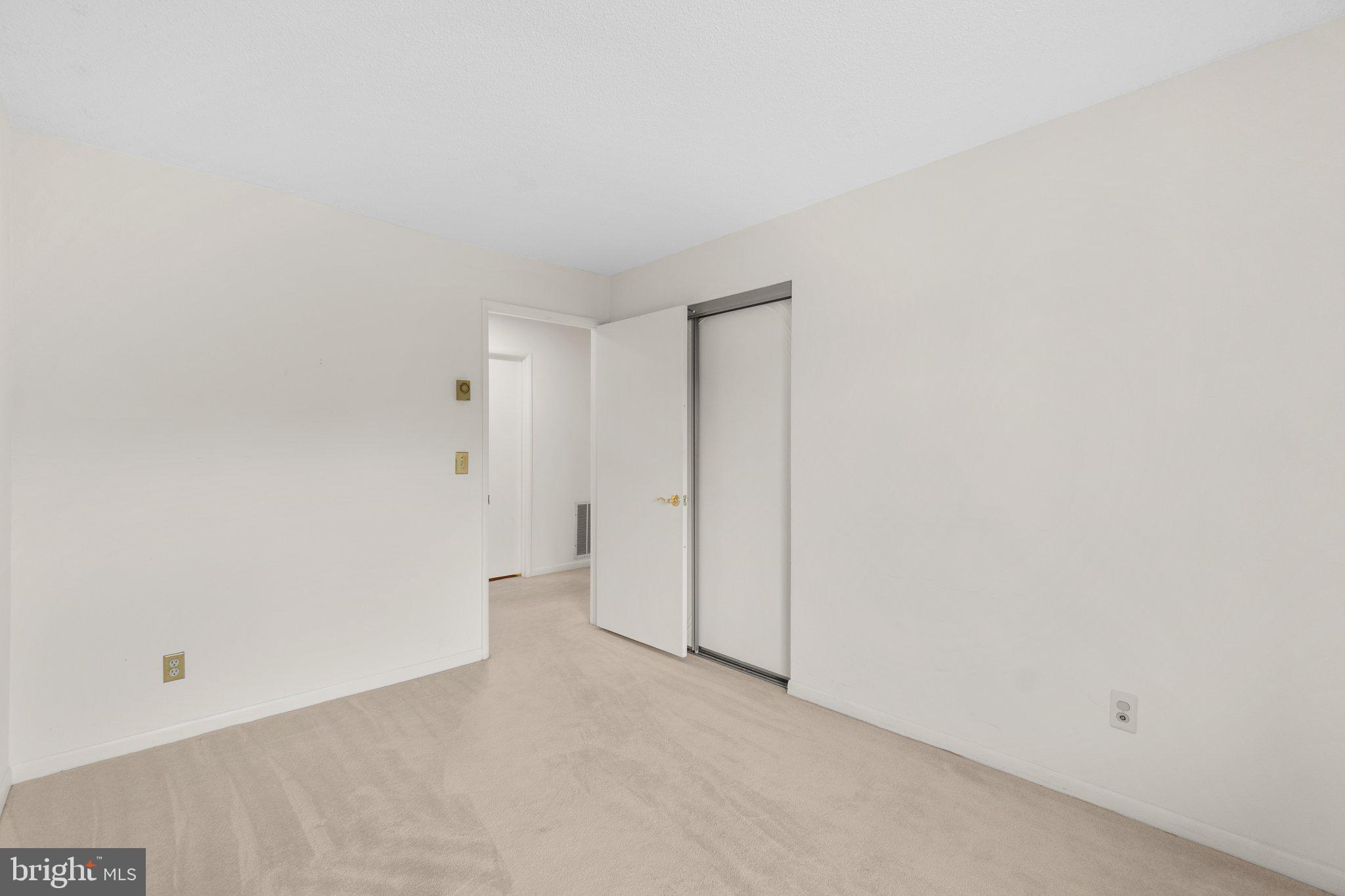 ROSSMOOR MUTUAL #19B - Residential