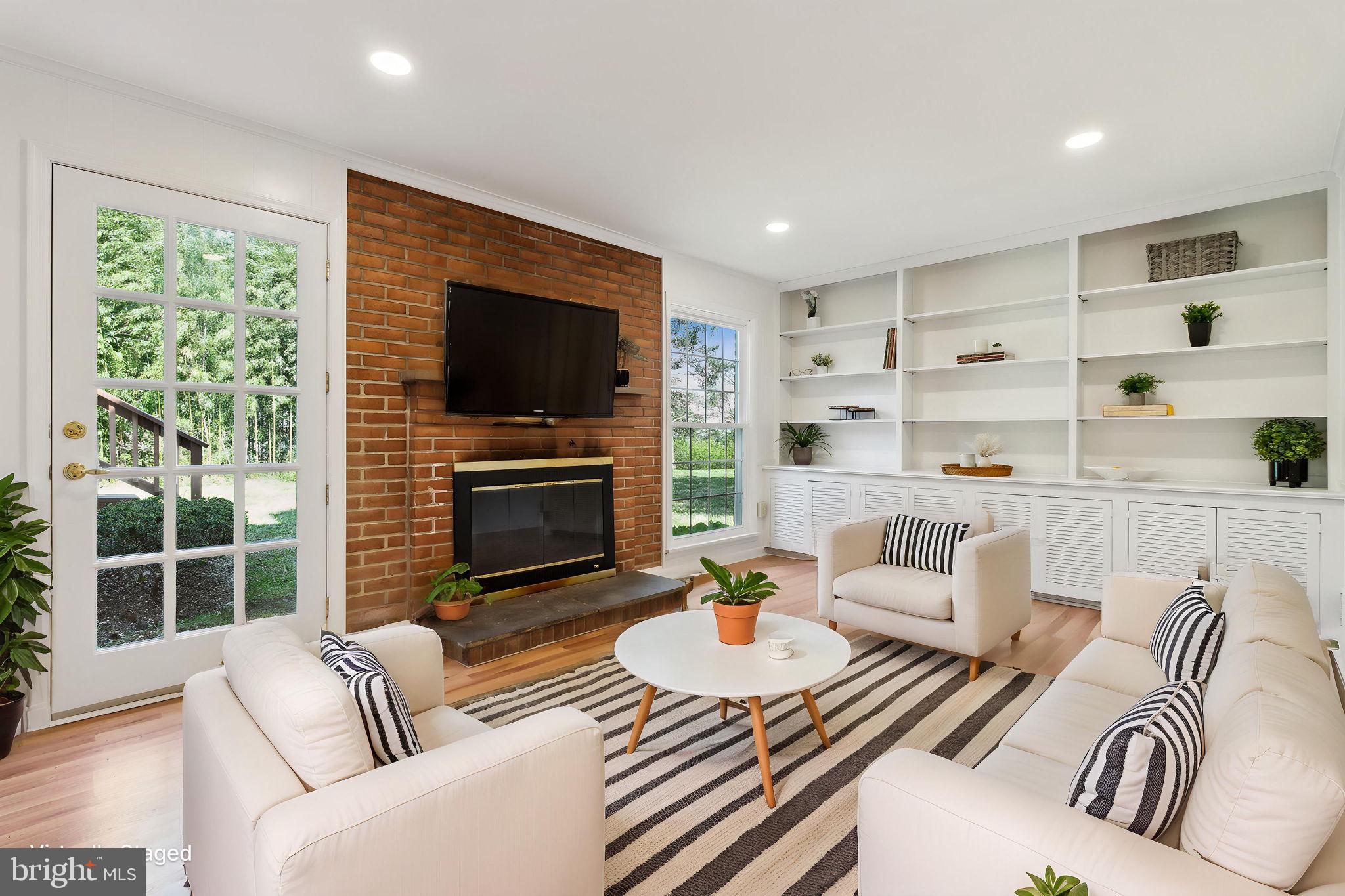 ROSE HILL ESTATES - Residential