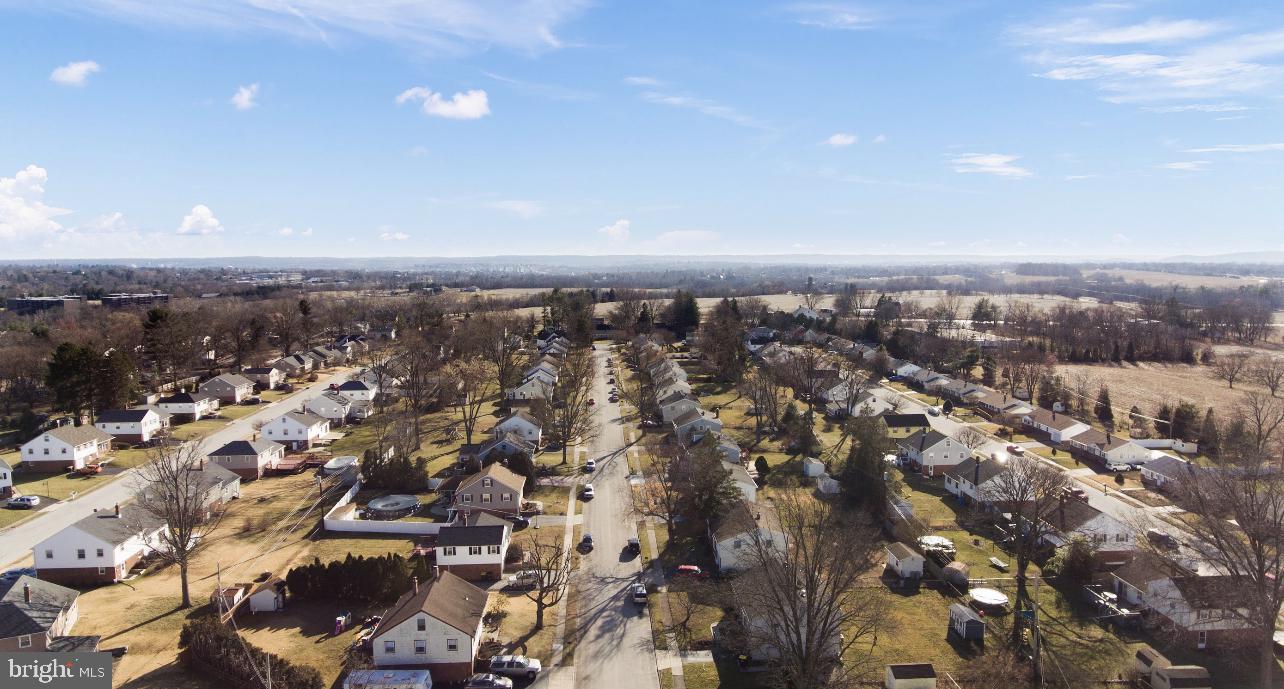 NORRISTOWN - Residential