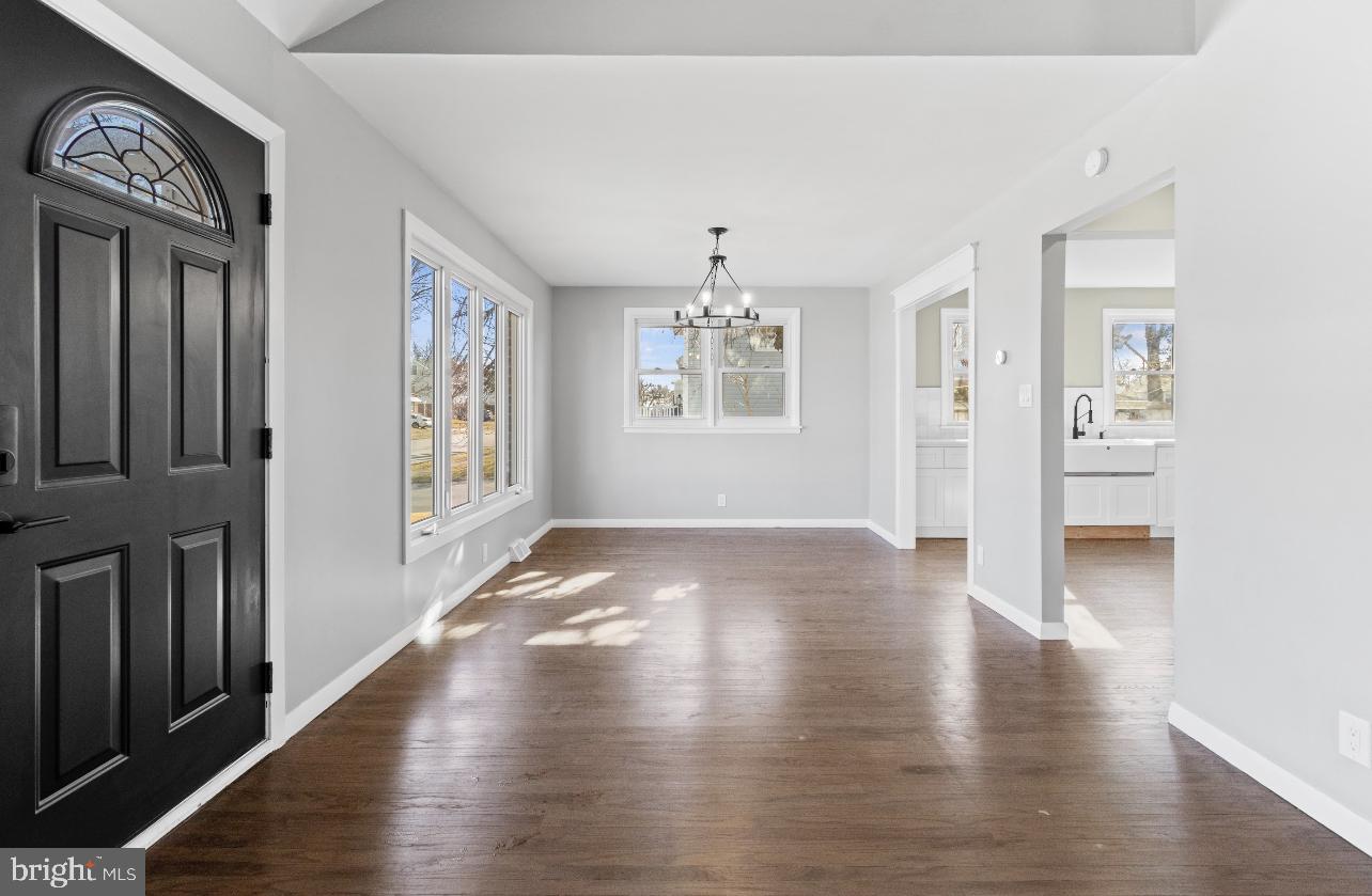 NORRISTOWN - Residential