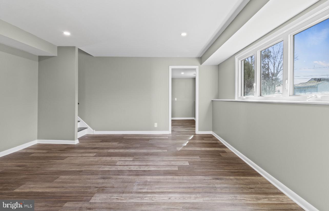 NORRISTOWN - Residential