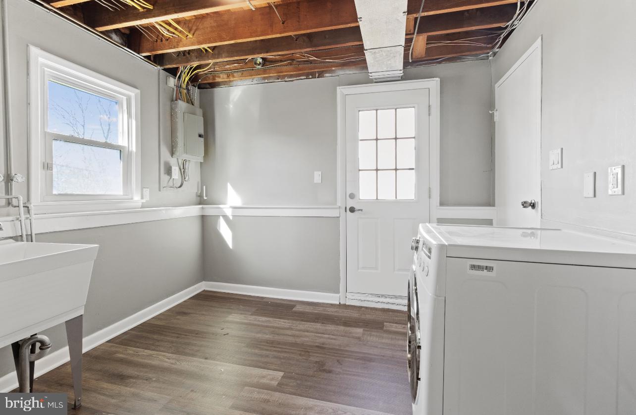 NORRISTOWN - Residential