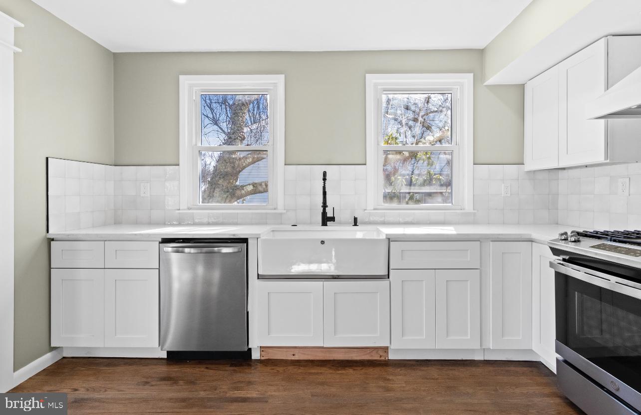 NORRISTOWN - Residential