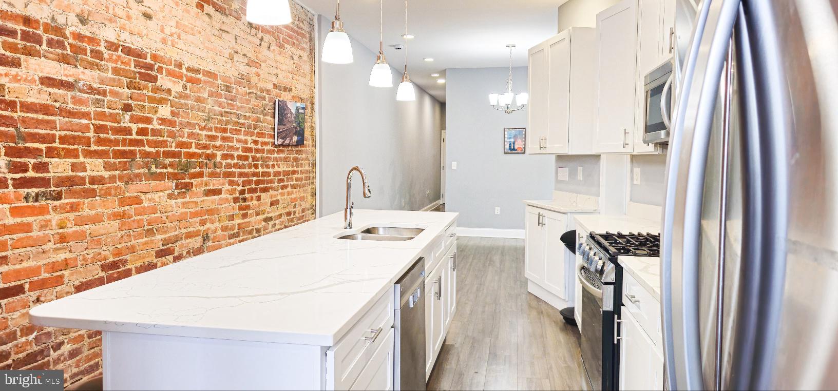 CHARLES VILLAGE - Residential