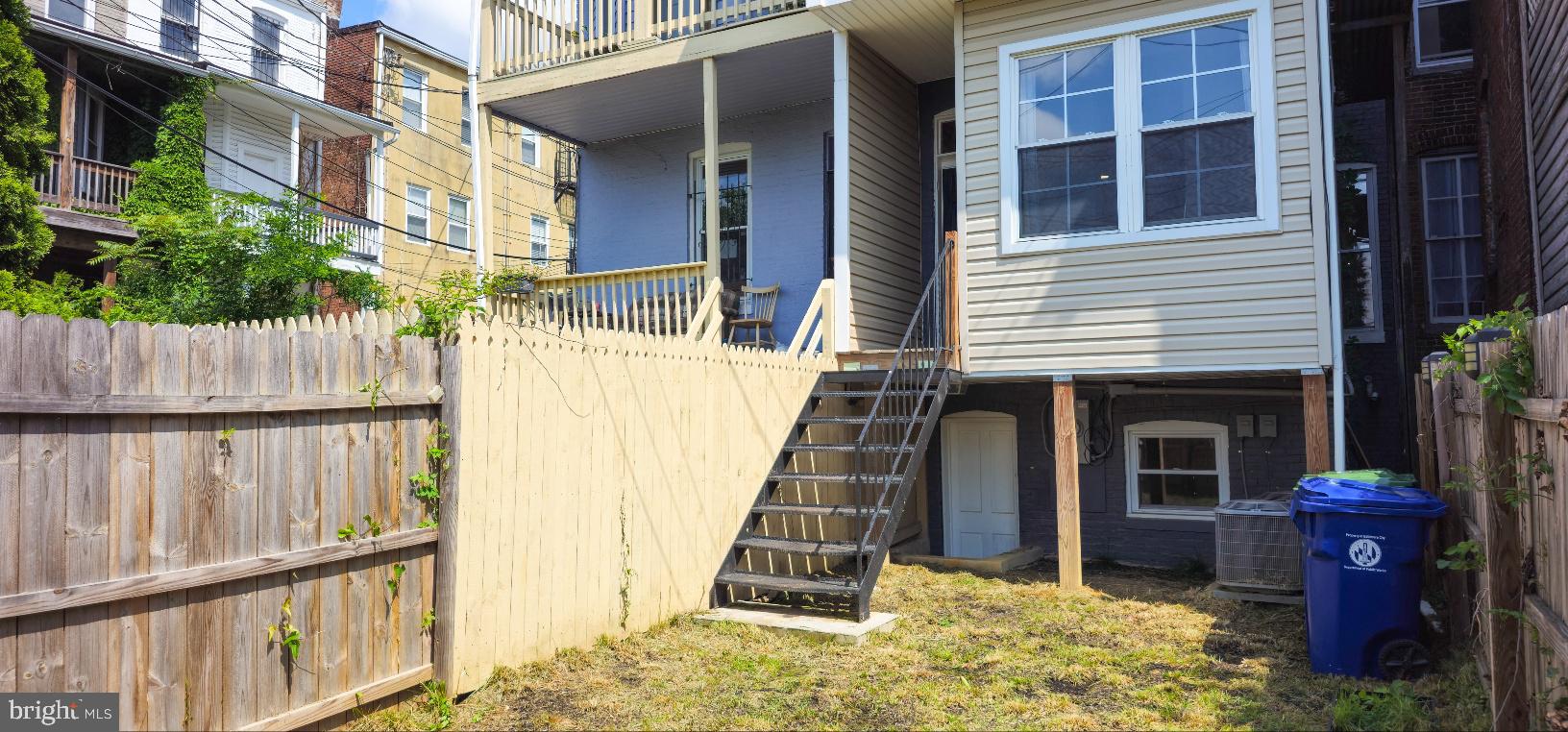 CHARLES VILLAGE - Residential
