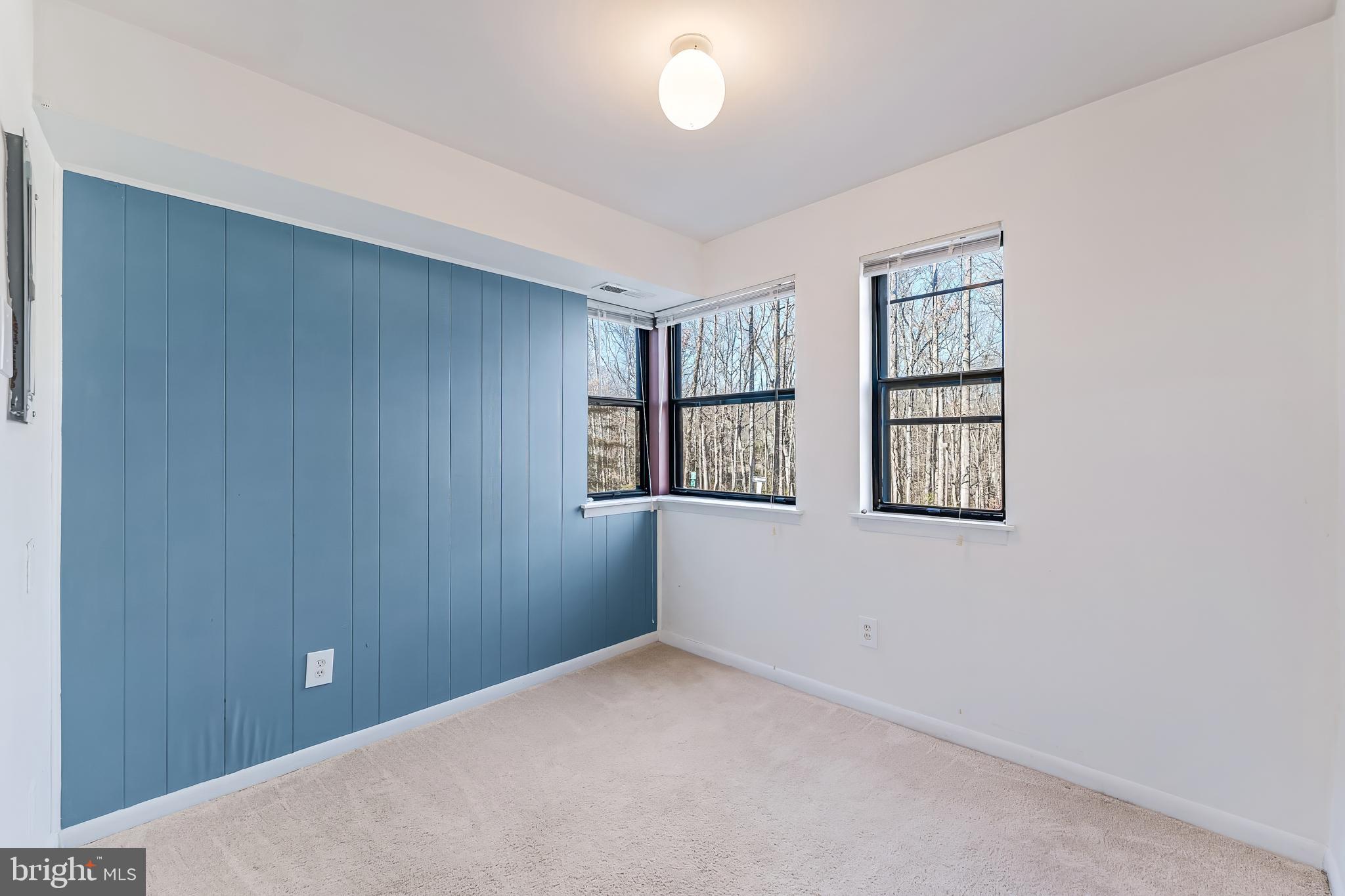 CHESTNUT GROVE - Residential Lease