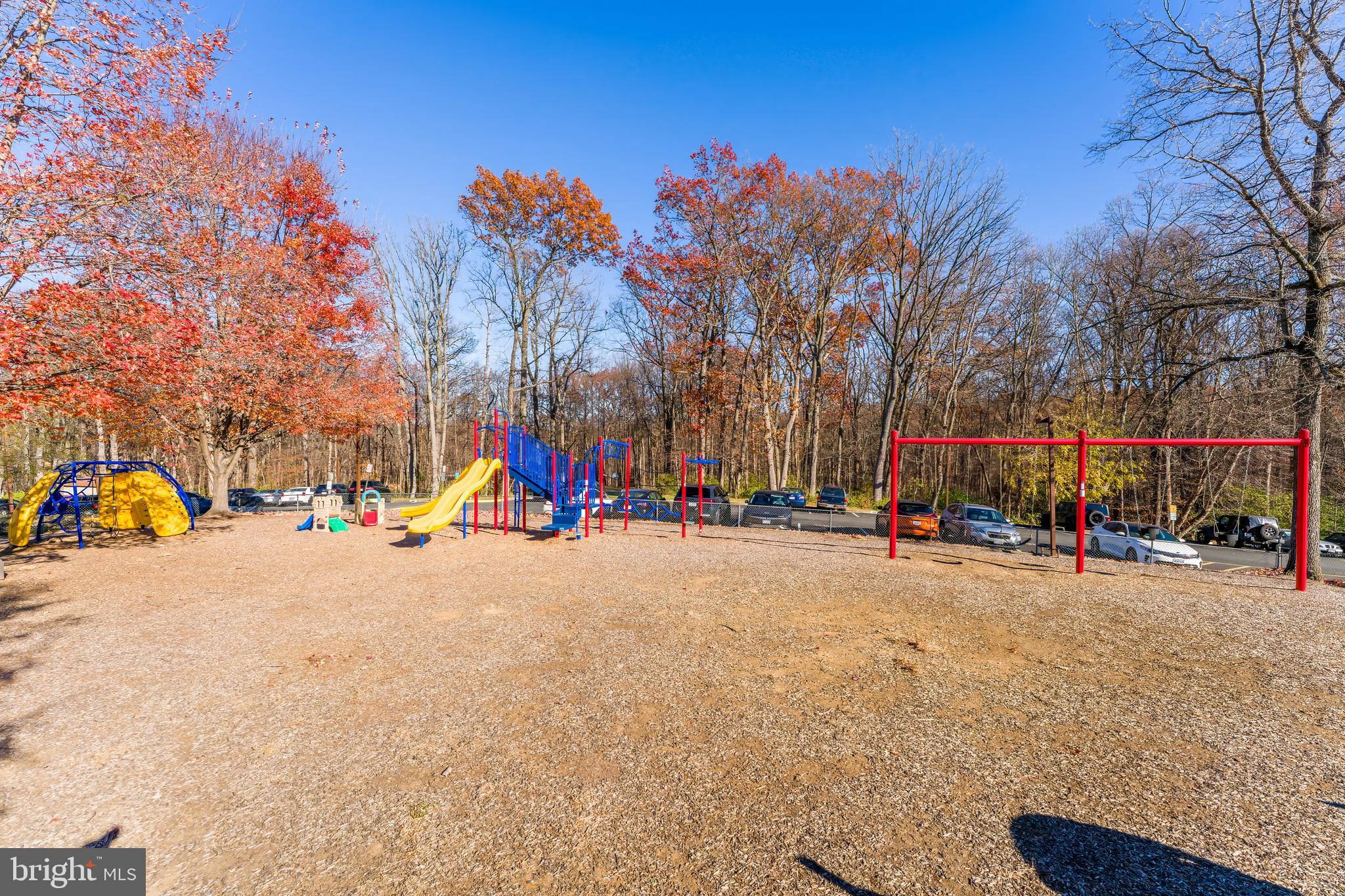 CHESTNUT GROVE - Residential Lease