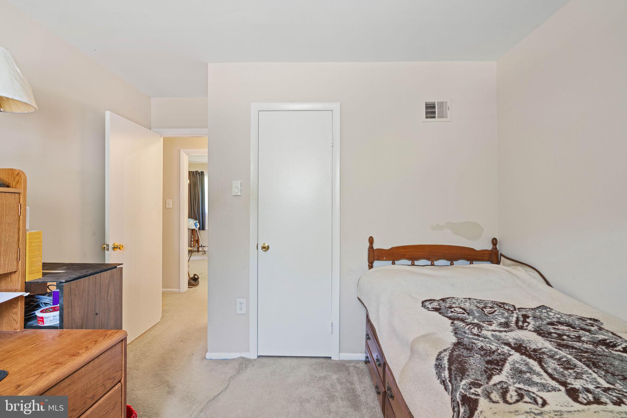 DALE CITY - Residential