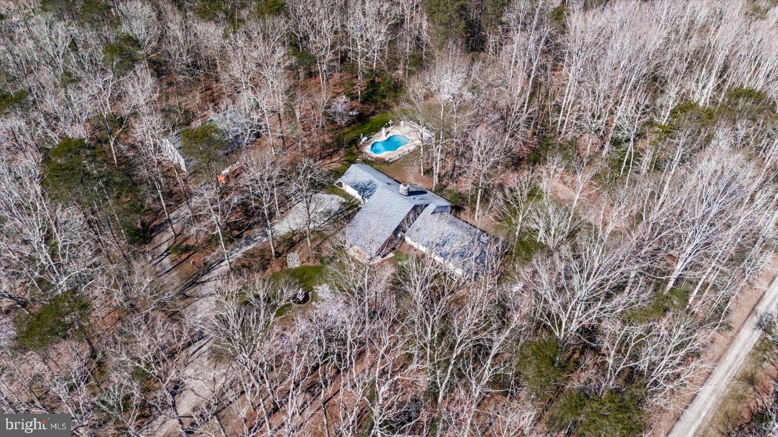 ROCKSHIRE BLUFF - Residential